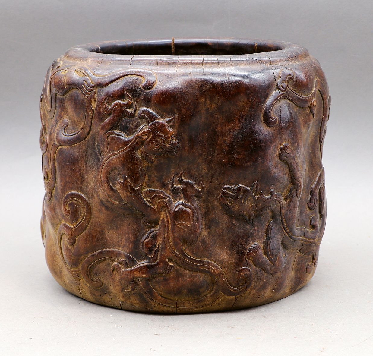 Null Pinselhalter (bitong) aus Edelholz, möglicherweise huanghuali, mit schöner &hellip;