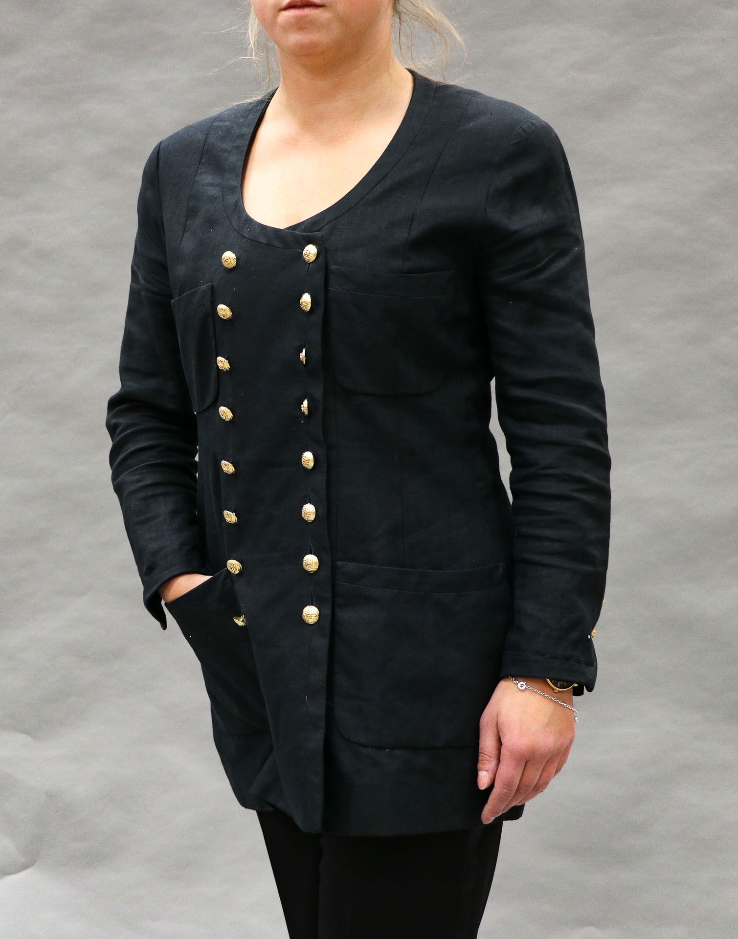 Null 香奈儿 - 黑色亚麻外套 - S 40 - 由司法机构出售的拍品。法律费用 : 14,28