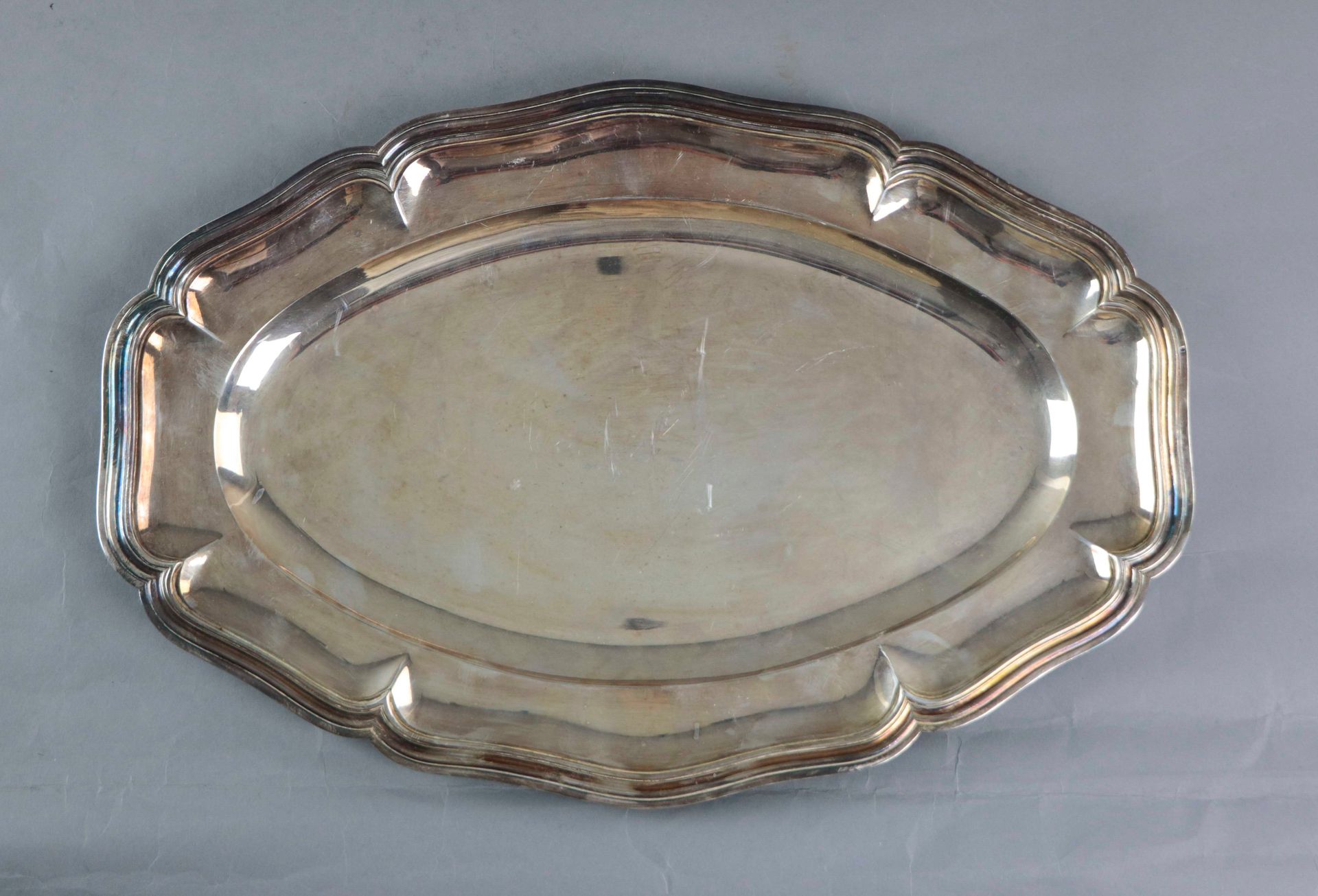 Null Oval silver serving dish. 1 kg 310 g approximately