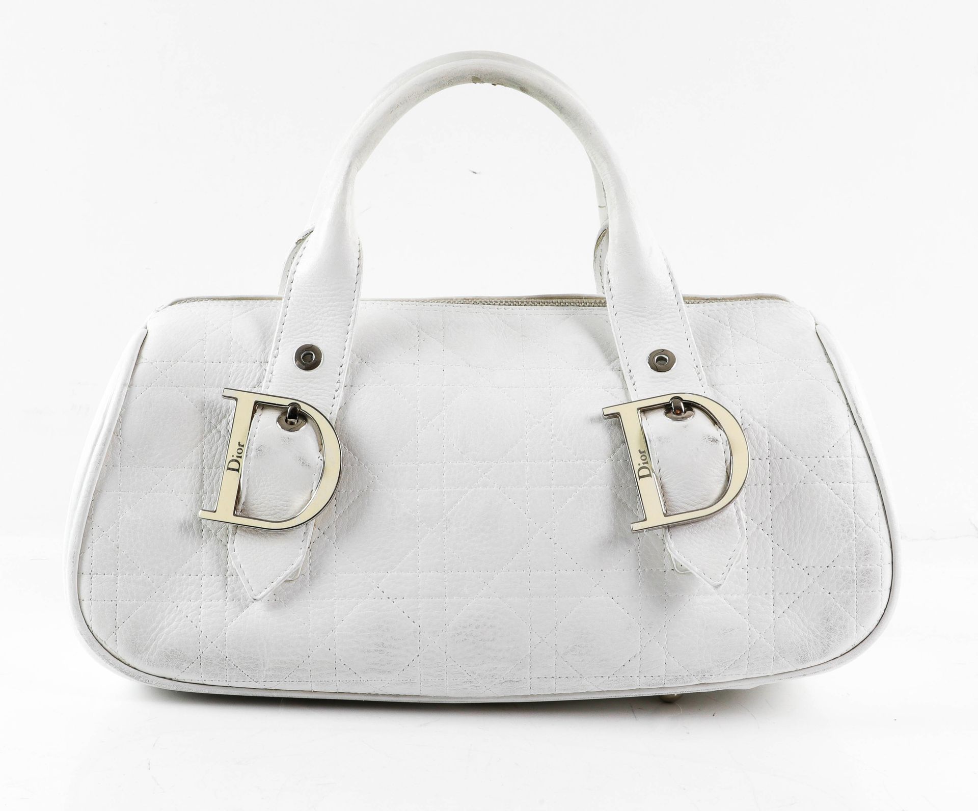 Null Christian DIOR. White leather handbag with cane decoration - Zipper closure&hellip;