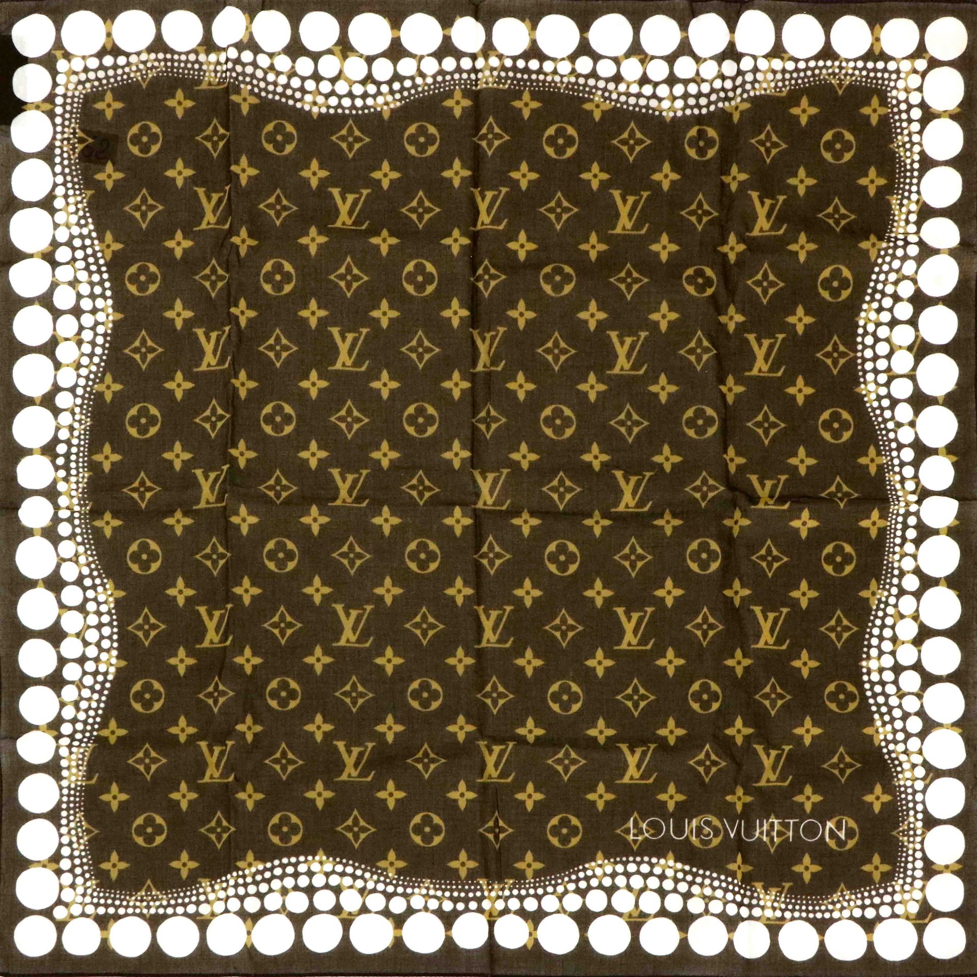 Louis Vuitton LV x YK EPI Infinity Dots Twist Shoulder Bag PM White Red