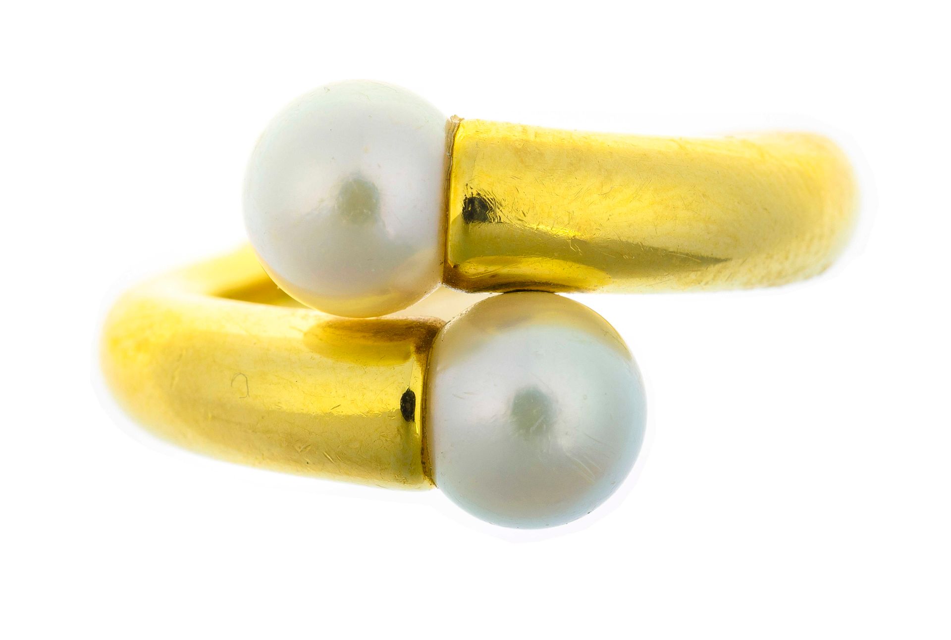 Null 卡地亚 - 1996年 - 十字戒指，镶嵌两颗白色养殖珍珠（约7.1毫米） - 签名和编号 - TDD: 58 - 毛重: 15.5 g