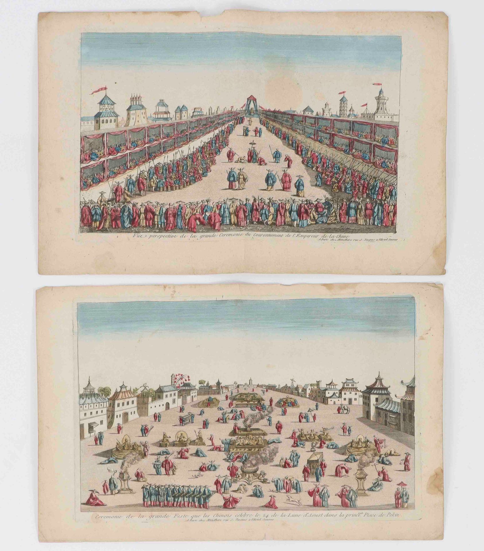 Null (2) 18世纪的法国学校。"中国人在八月二十四日在北京主广场庆祝的大宴仪式"。"中国皇帝加冕大典的透视图"。两幅彩色版画。署名 "à Paris c&hellip;
