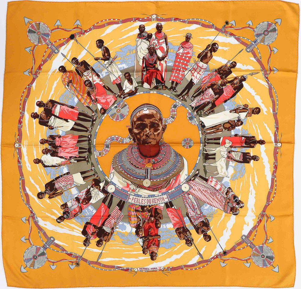 Null 爱马仕。印有 "Perles du Kenya "的丝绸广场，作者是Dimitri Rybaltchenko，1997年第一版。赭石色背景