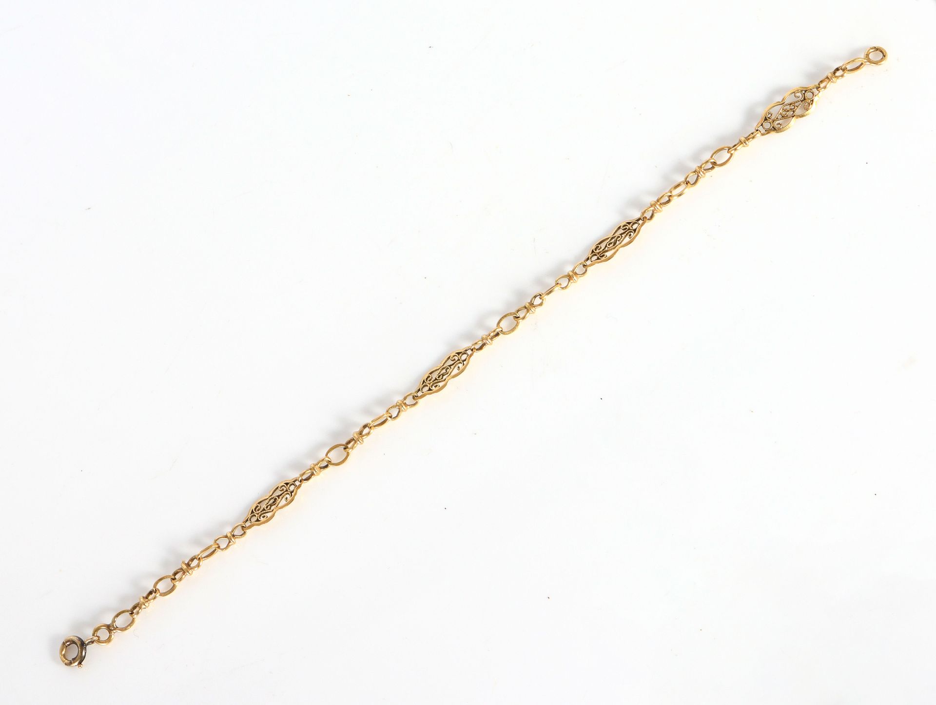 Null Gold filigree bracelet. 6.3 g. L : 21 cm