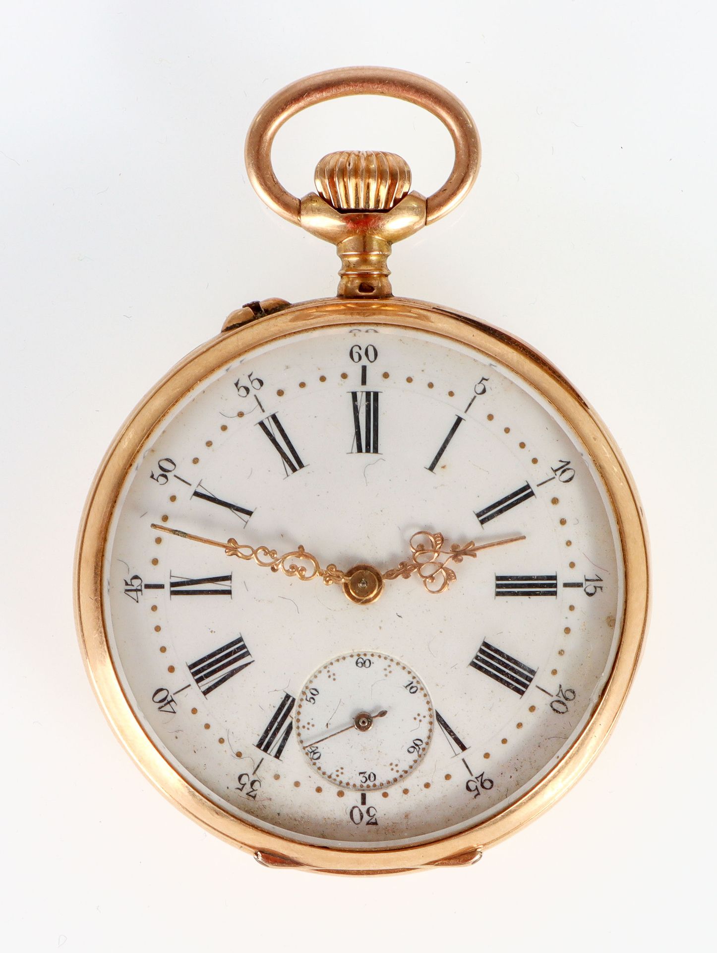 Null Gold pocket watch. Enameled dial with Roman numerals. Gross weight: 63.7 g