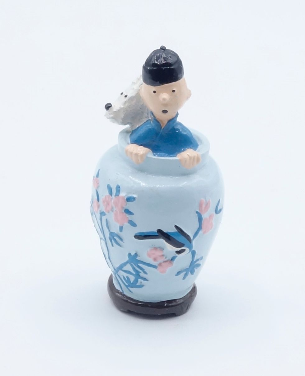 HERGÉ 
PIXI : Tintin, 4504, la 1ère potiche, Le Lotus bleu, 1990, 6500 ex., 6 cm&hellip;