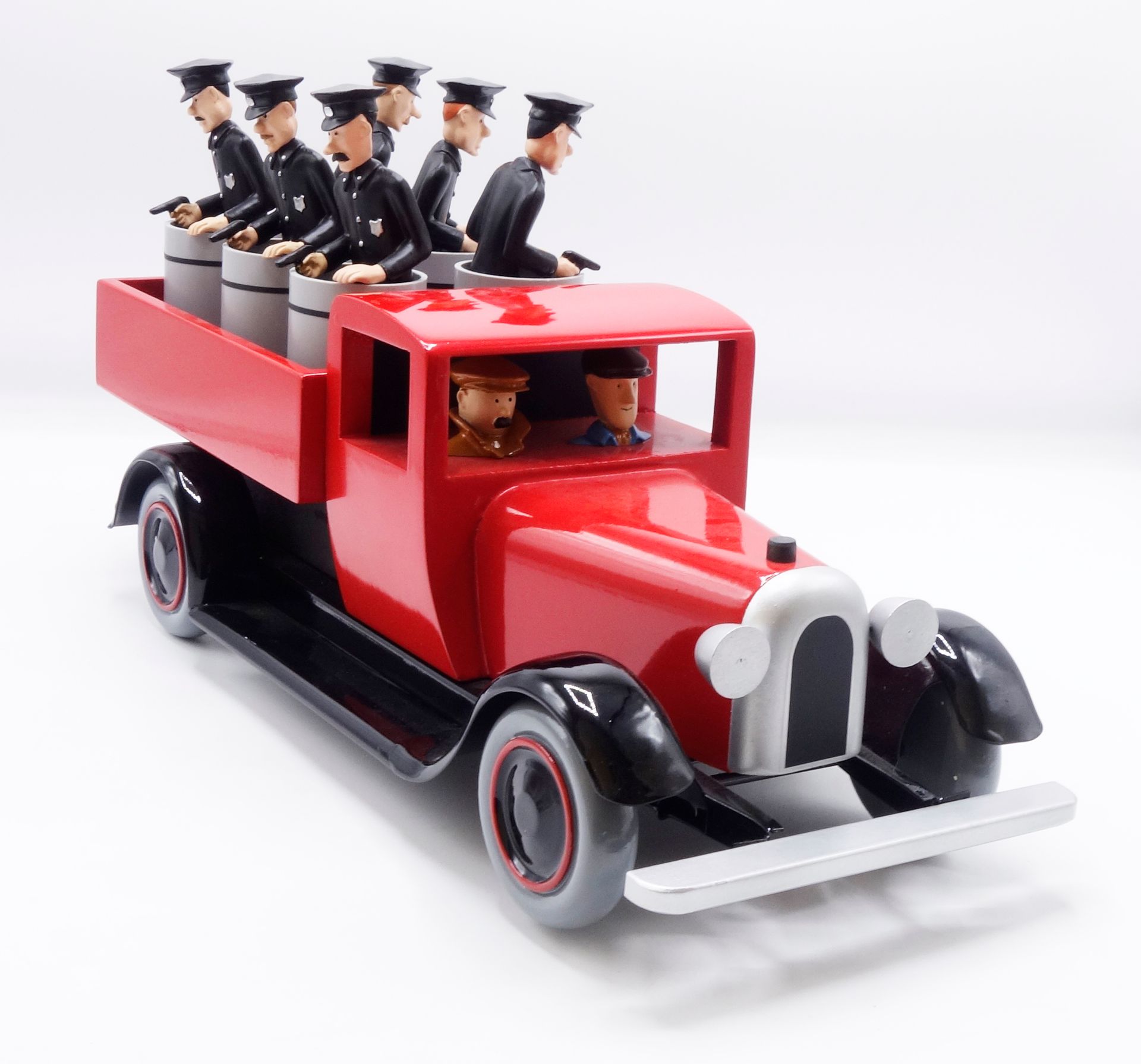 HERGÉ 
AROUTCHEFF : Tintin, the red truck with the policemen (H.09+90), 2nd vers&hellip;