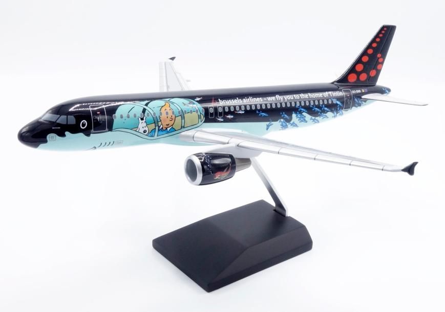 HERGÉ 
MOULINSART: Tintín, Airbus A320 (29664) en los colores del álbum Le Tréso&hellip;