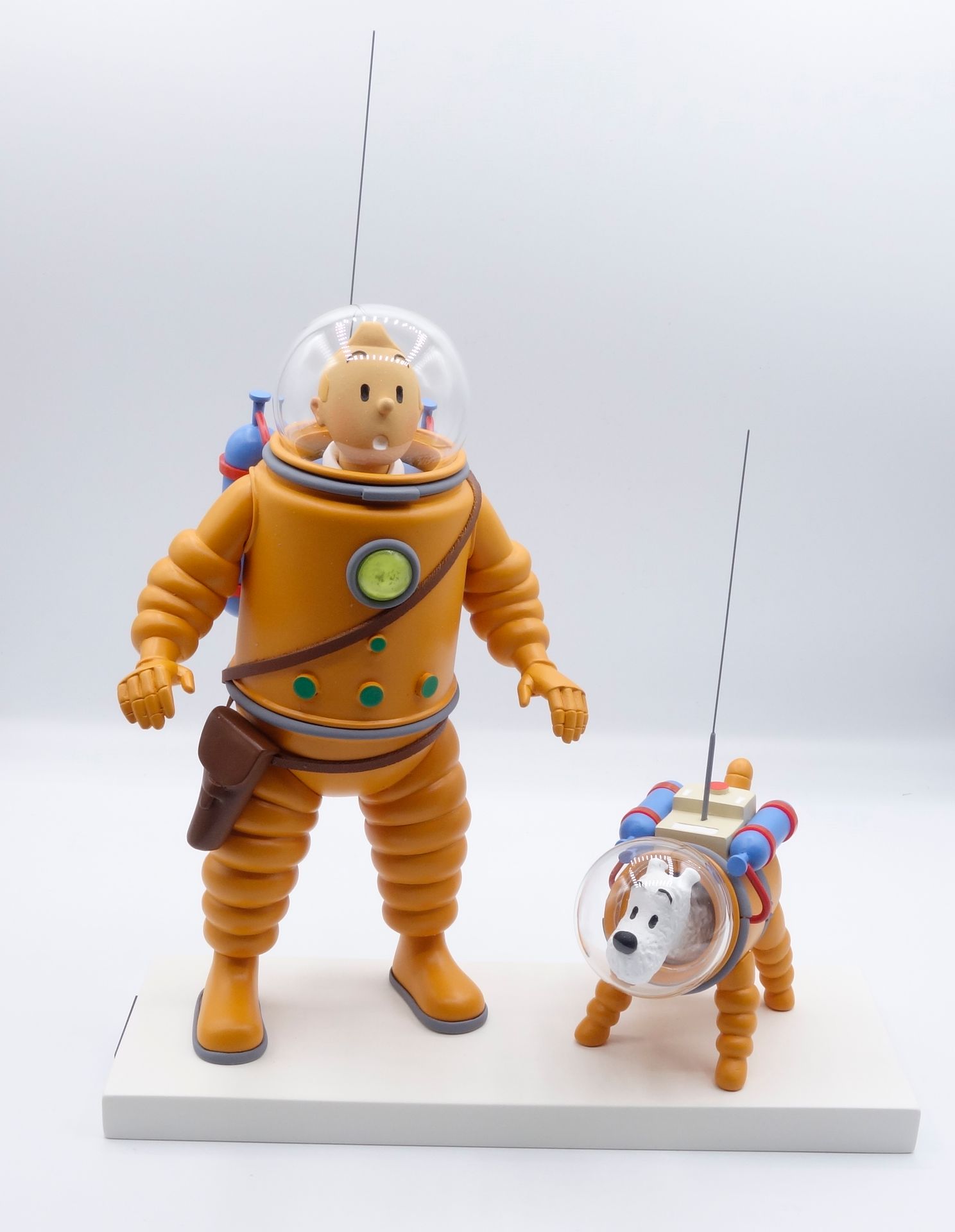 HERGÉ 
MOULINSART FARIBOLES: Tintin and Snowy in a moon suit on the ice (44023),&hellip;