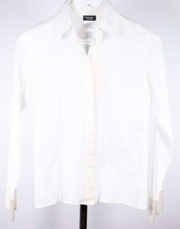CHANEL UNIFORM - Shirt in white cotton, long sleeves wit…
