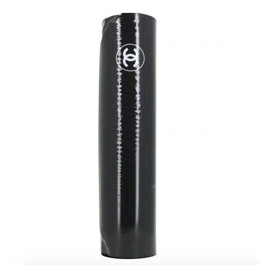 Null CHANEL - Black polyurethane YOGA MATS, chanel logo in white. One size. COND&hellip;