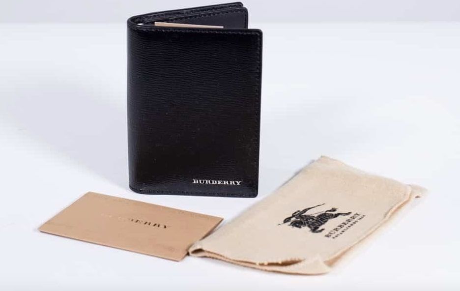 Null BURBERRY - PORTFOLIO aus schwarzem Leder. Brieftasche - Abmessungen 10.5 x &hellip;