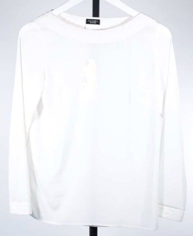 Null CHANEL UNIFORM - BLOUSE in white polyester, long sleeves. CONDITION 2.5: In&hellip;