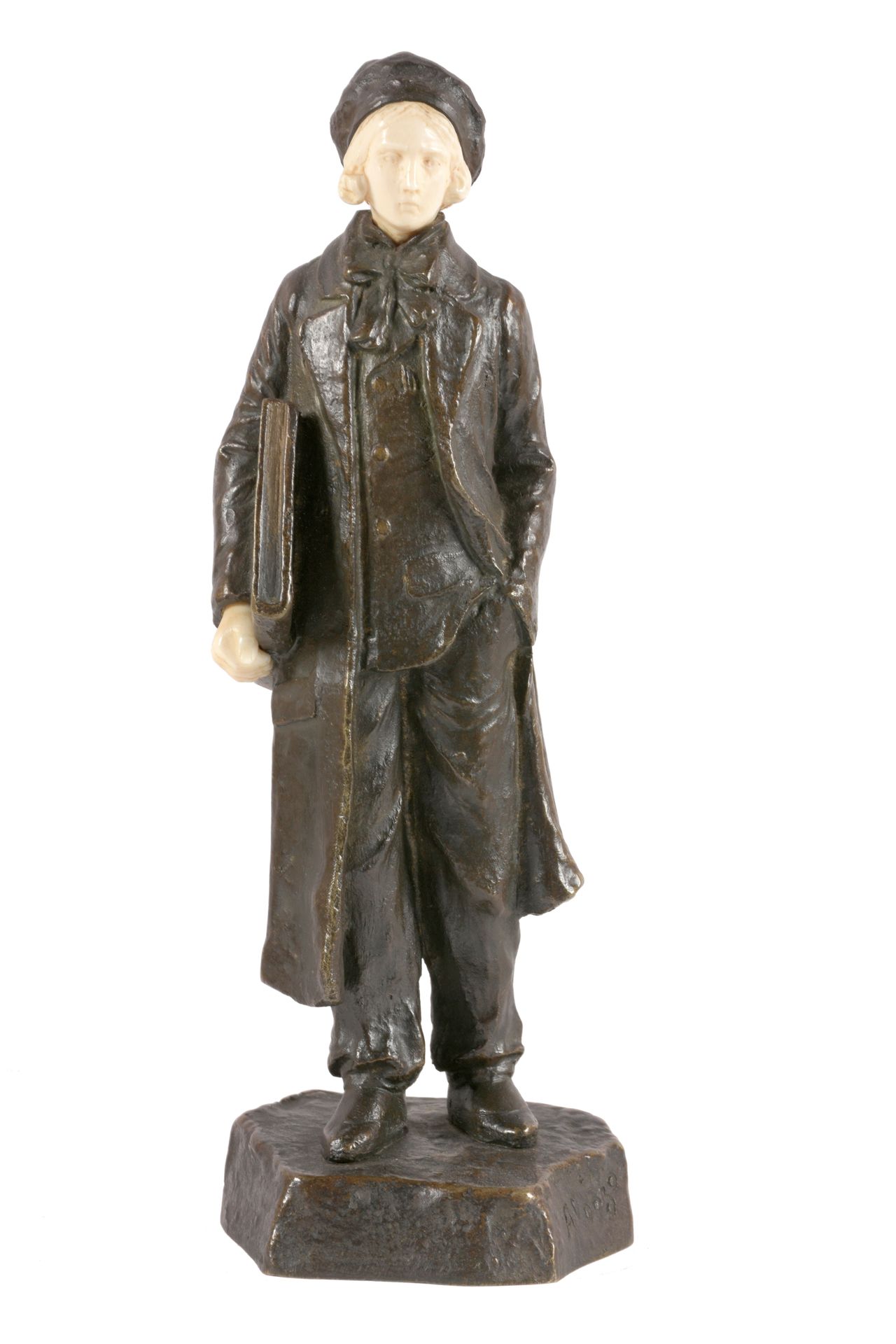ALONZO, Dominique (act.1910-1930) Schoolboy







Bronze and ivory (21 cm), sig&hellip;