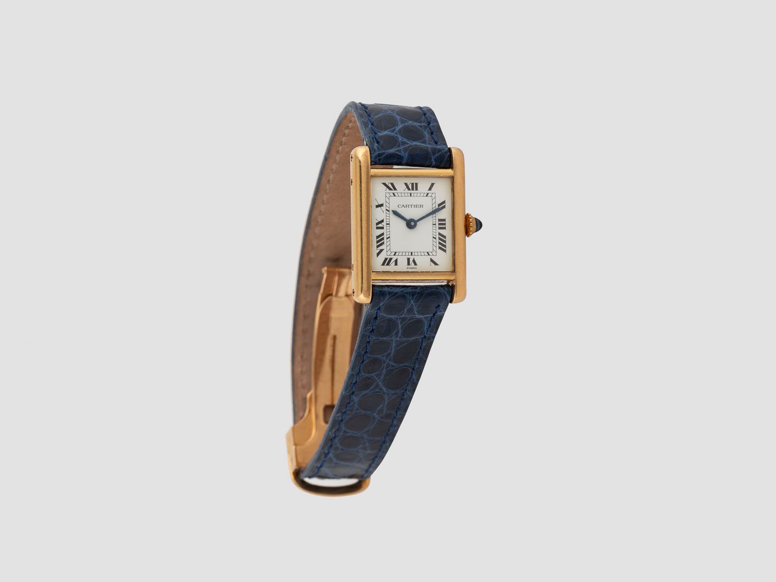 Null MONTRE BRACELET 'CARTIER PARIS - TANK' Suisse/France, 20e s. Or jaune. Boît&hellip;