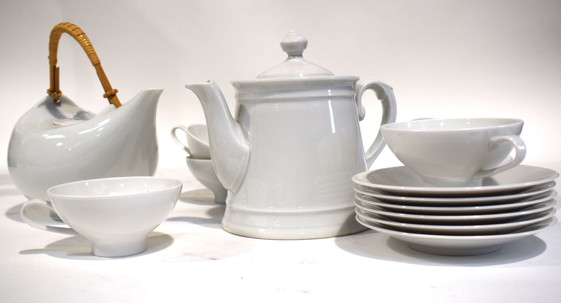 Null (HUTSCHENREUTHER) Service à thé et café en porcelaine blanche de la maison &hellip;