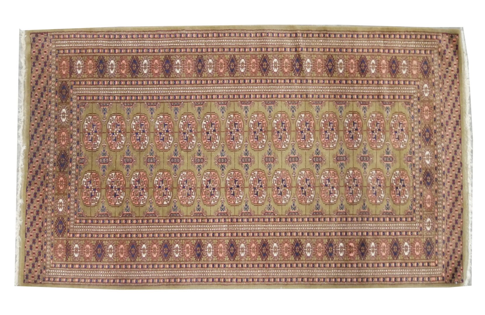 Null BOUKHARA

棕色背景的羊毛地毯，宽边有几何装饰 

尺寸：164 x 94 cm. 64,5 x 37 in.

污垢、污点、待清洗、使用状况