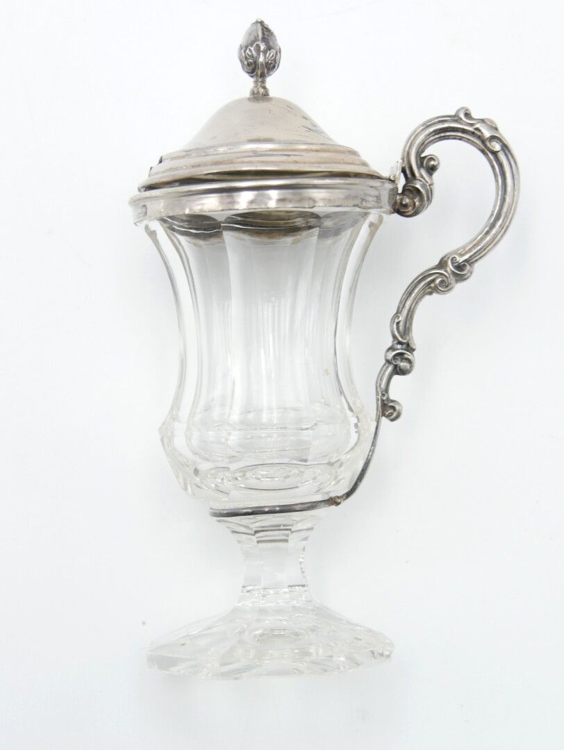 Null FRANCE - END OF THE 19th CENTURY 

Mustard pot with silver mounting 950/100&hellip;