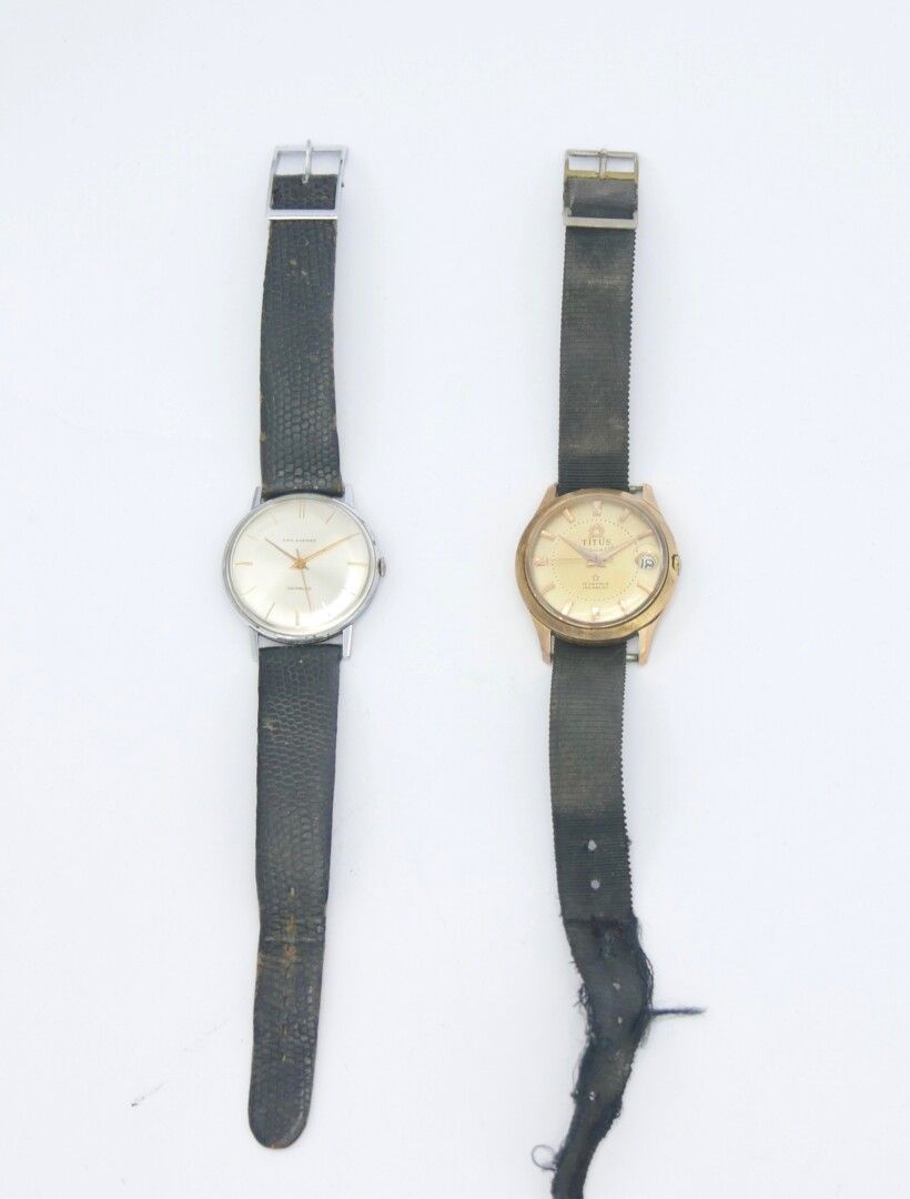 Null Paul GARNIER - TITUS 

Set of two men's wrist watches: 

- Paul GARNIER. In&hellip;