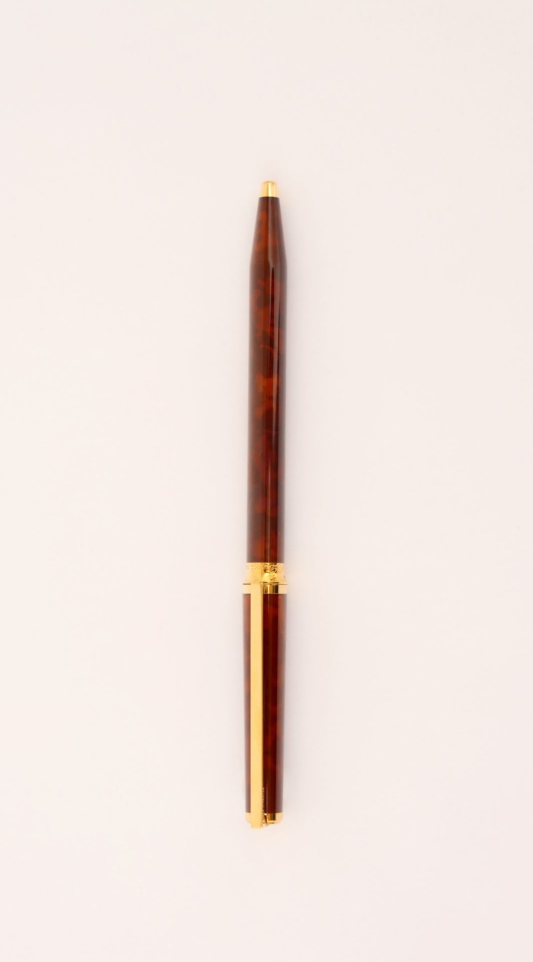 Null S.T. DUPONT 

Montparnasse 

Kugelschreiber aus vergoldetem Metall und Chin&hellip;