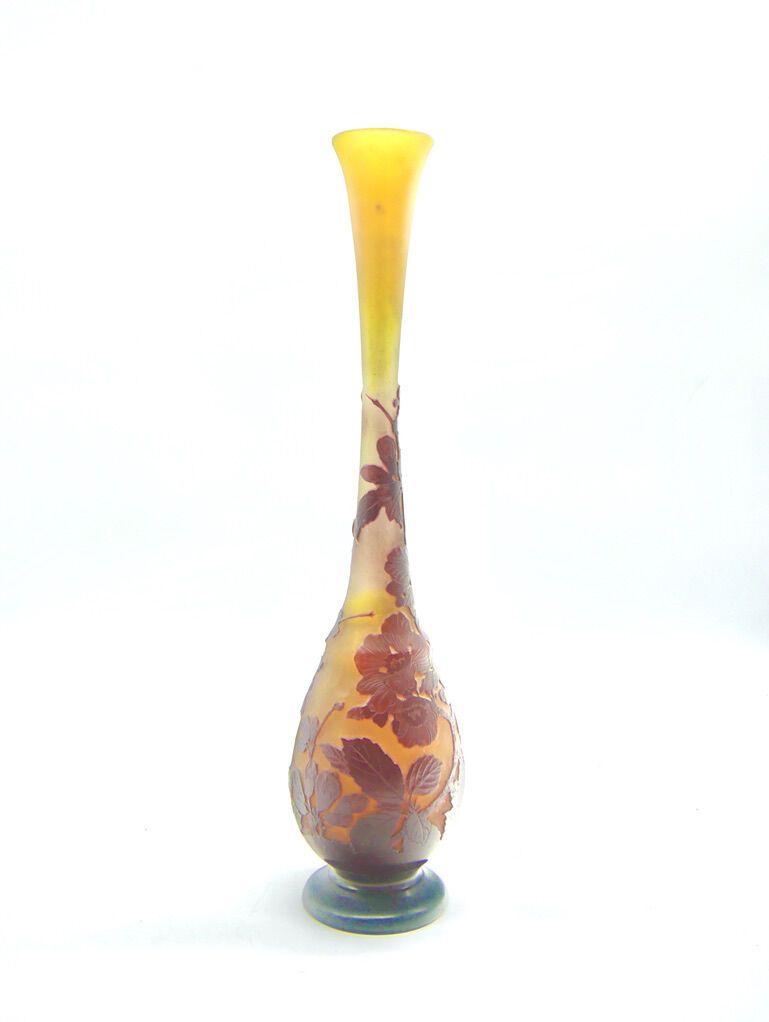 ETABLISSEMENTS GALLE Haut vase soliflore en verre multicouche bordeaux et jaune &hellip;