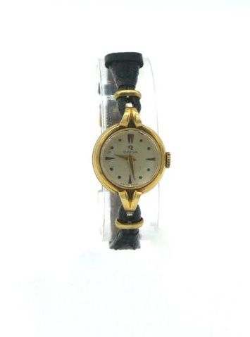 Null OMEGA

Reloj de pulsera de señora en oro 750/1000, forma redonda, esfera ma&hellip;