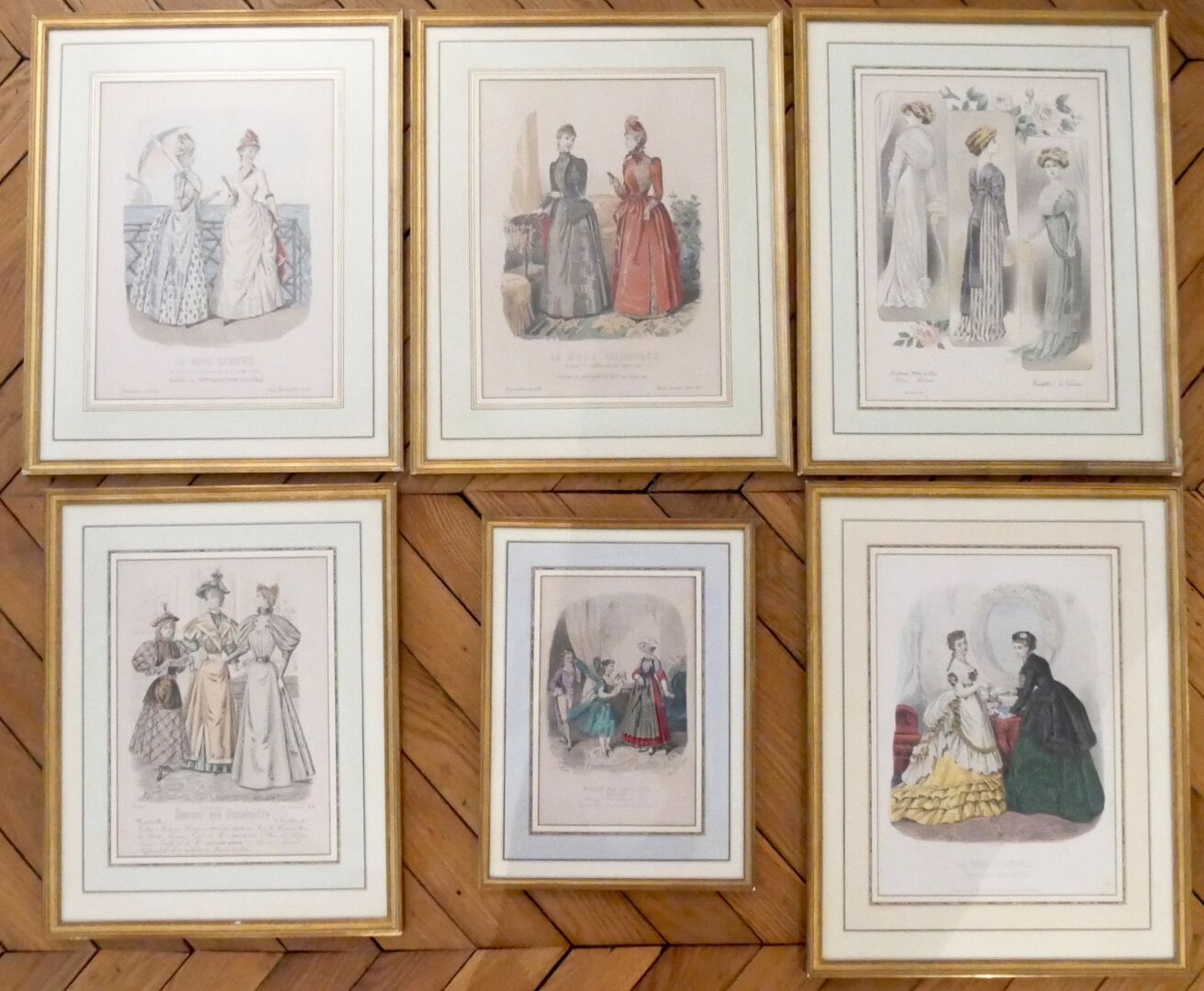 Null end of the 19th century 

Set of six color engravings framed under glass: J&hellip;