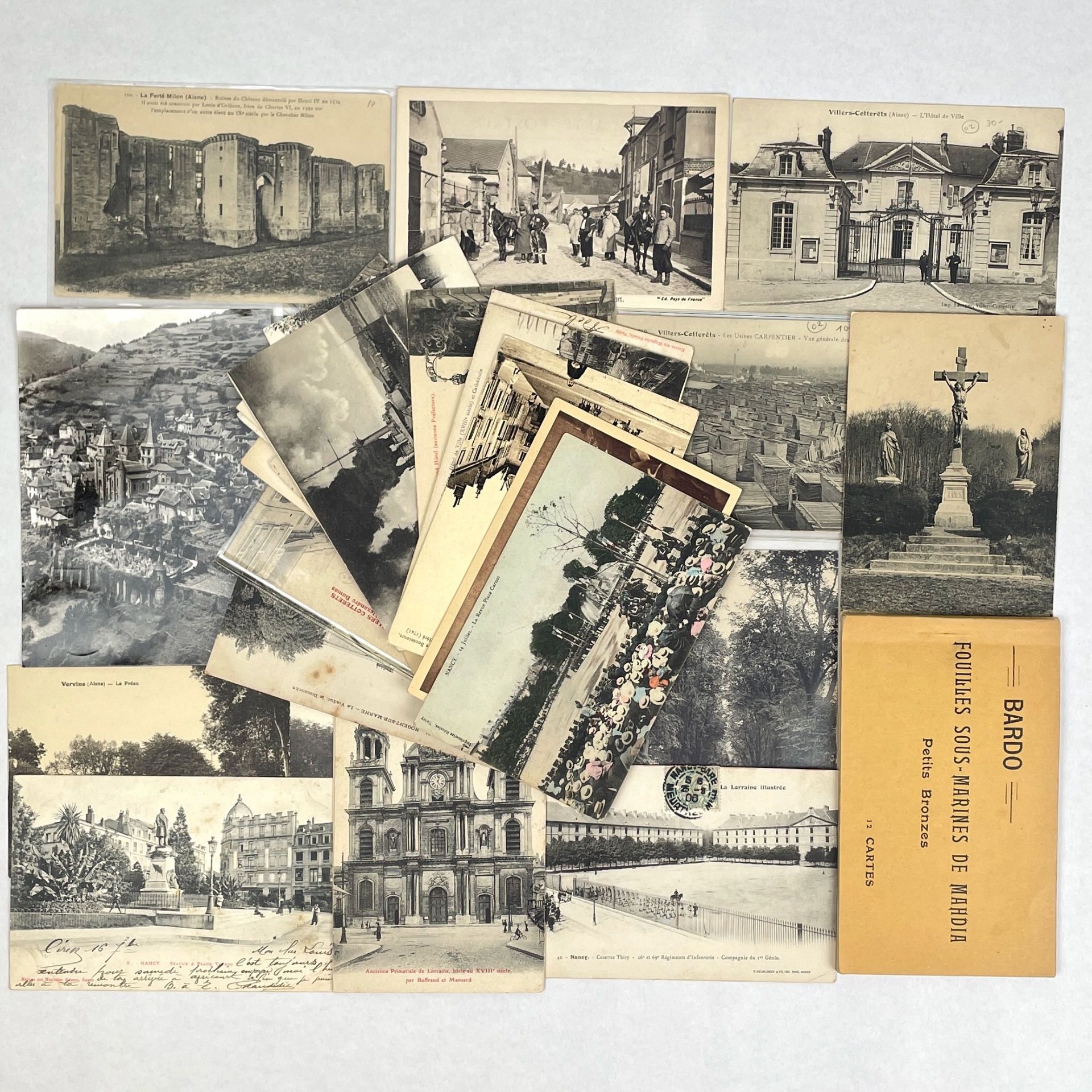 Null 明信片 
一套约三十张不同的摄影明信片。主题：la Ferté-Milon（艾斯）、Villers-Cotterêts、Nancy、Vervins、V&hellip;