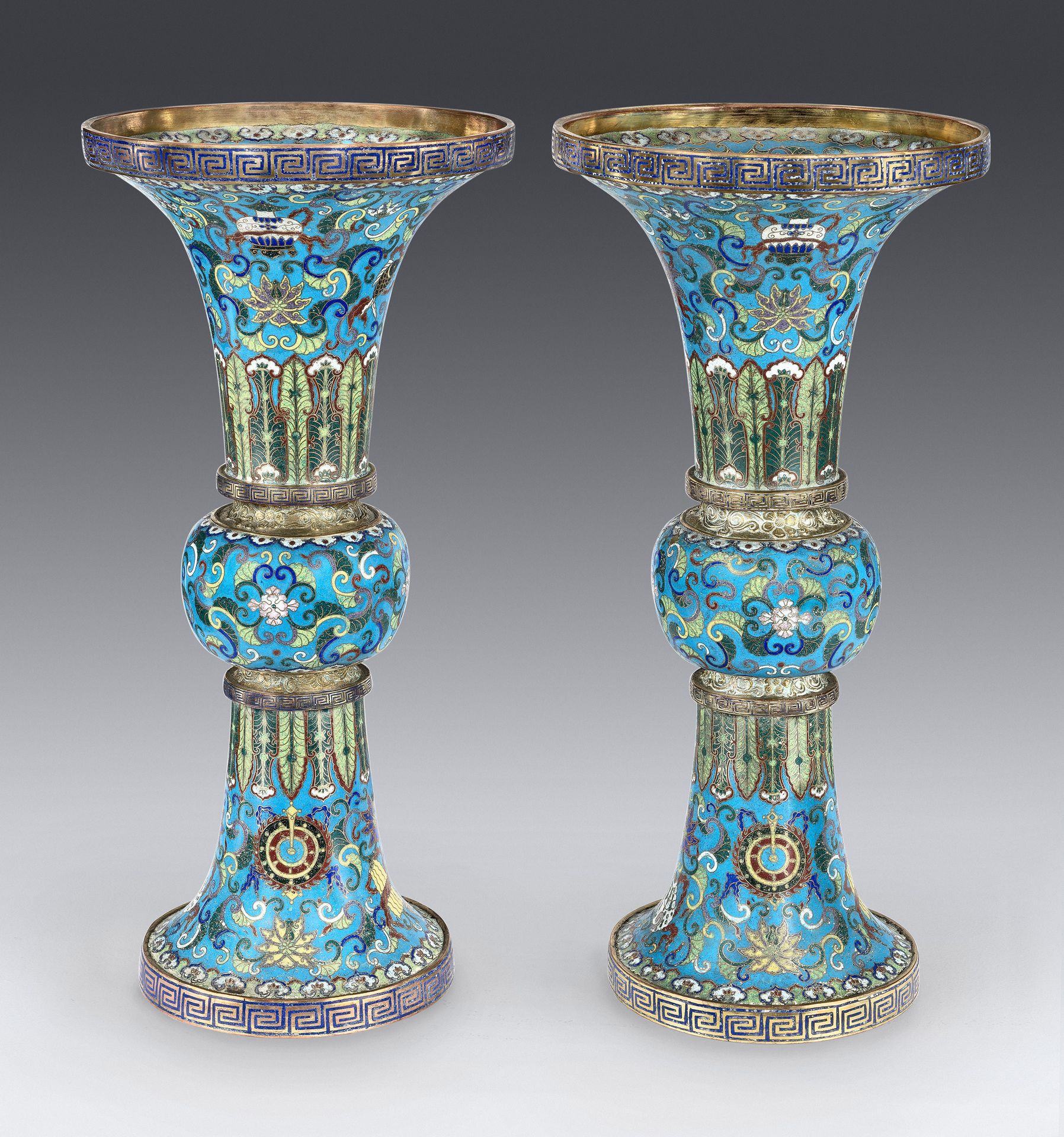 Null China, Qianlong period 18th century

A pair of ormolu and cloisonné enamel &hellip;