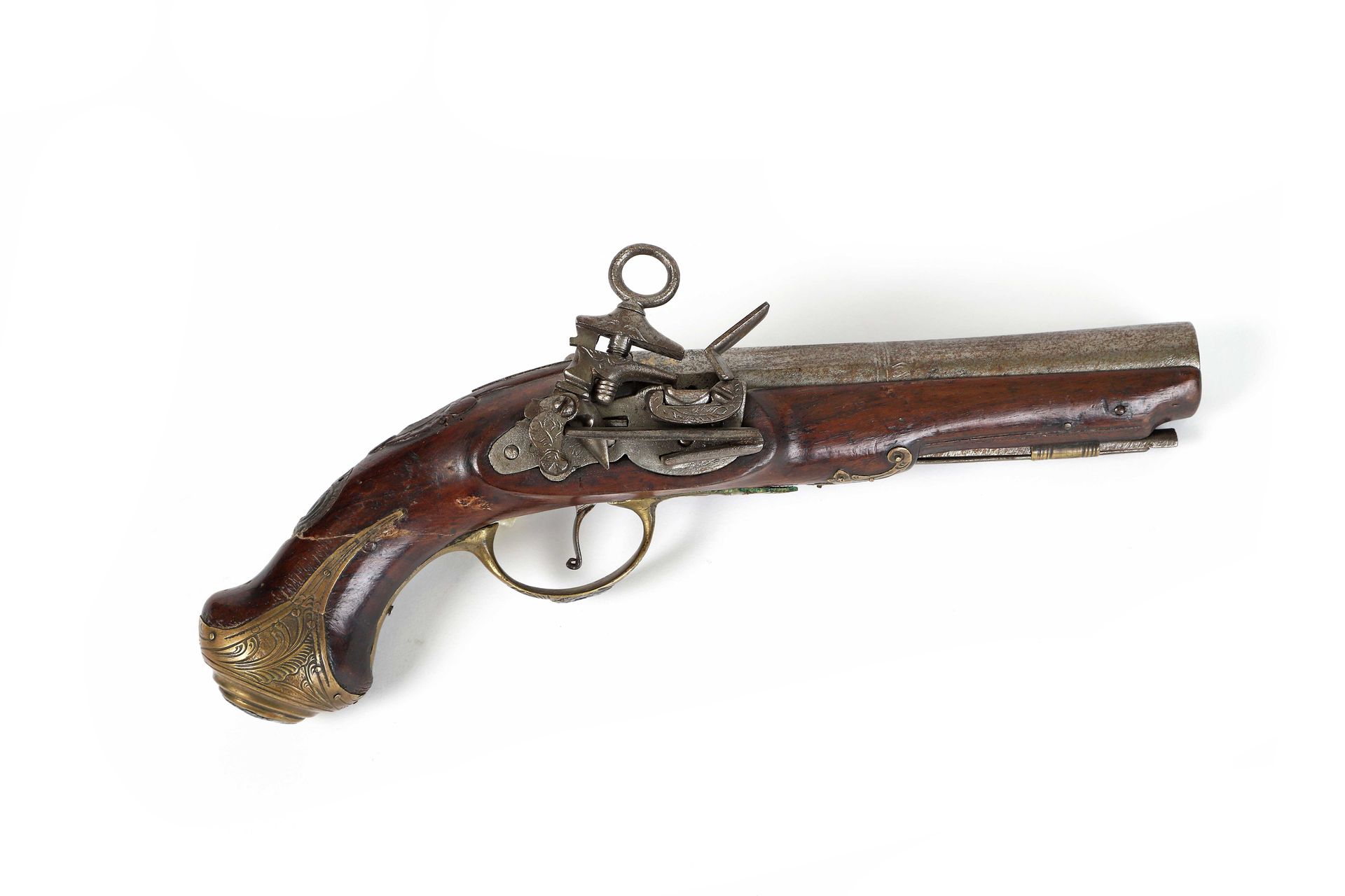Null Small flintlock pistol of Spanish officer.

Round barrel, with step to the &hellip;