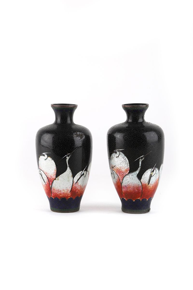 Null Japan 19th century 

Set of two pairs of cloisonné enamel vases decorated w&hellip;