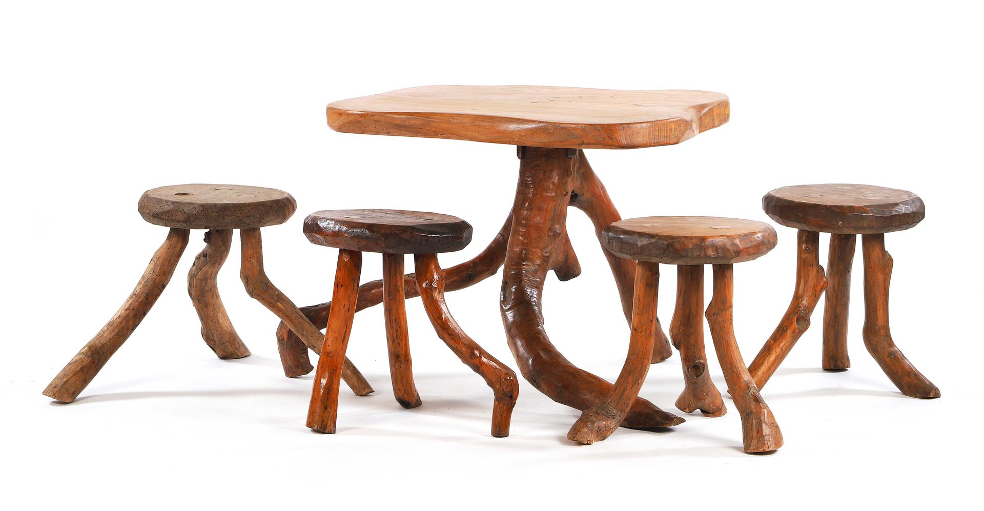 Null FRENCH WORK

Suite of 4 stools

Olive wood

42 x 32 cm.

Circa 1965