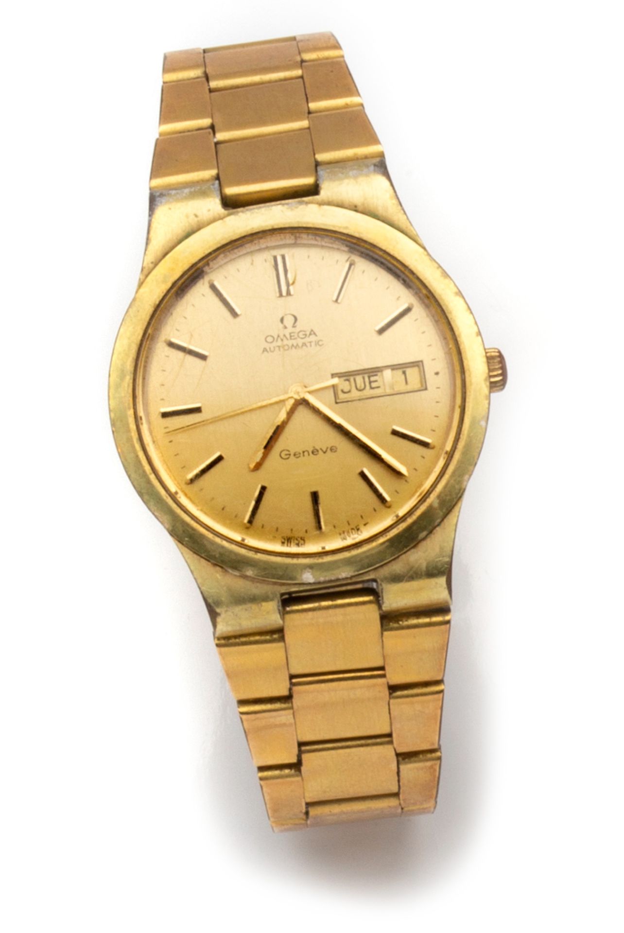 Null Omega

Gold-plated men's watch with automatic movement.

- Round gold-plate&hellip;