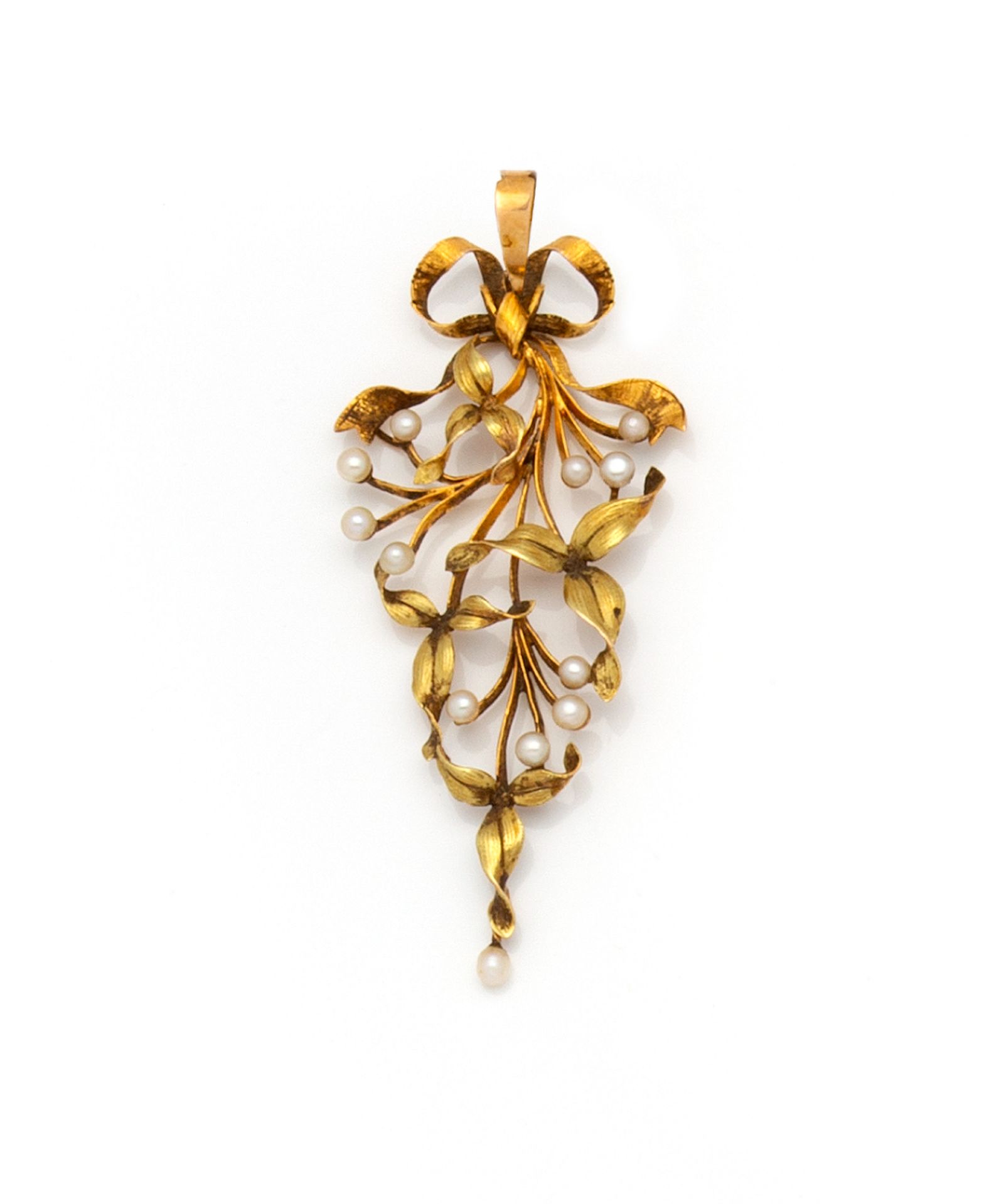 Null 18K (750/1000) yellow and green gold pendant representing a branch of tied &hellip;