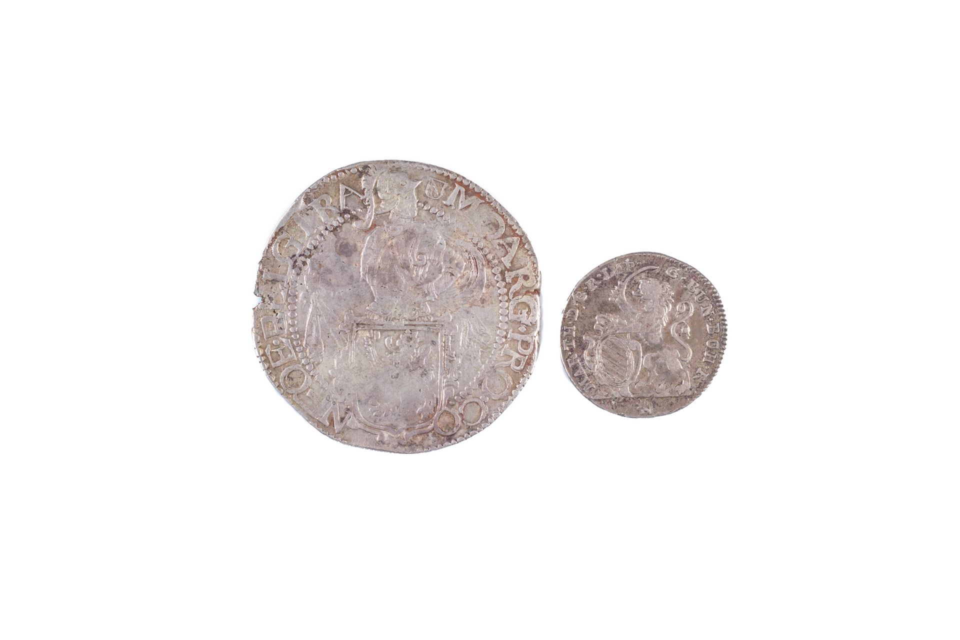 Null 2枚硬币:荷兰联合省Daldre与狮子1640年乌得勒支银币。 26,18克。Dav. 4863。奥地利荷兰玛丽亚-特蕾莎1740-1780年埃斯卡林&hellip;