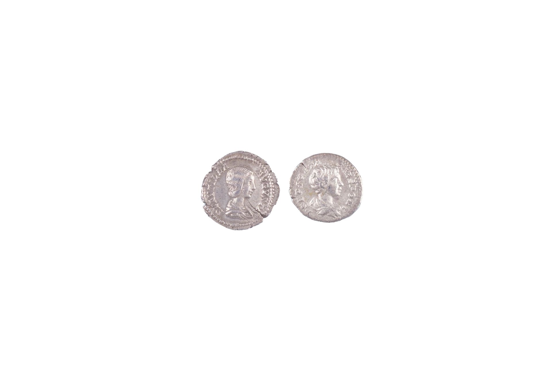 Null 2 denari: 

Plautille moglie di Caracalla, argento 2,37 gr. Il suo busto a &hellip;