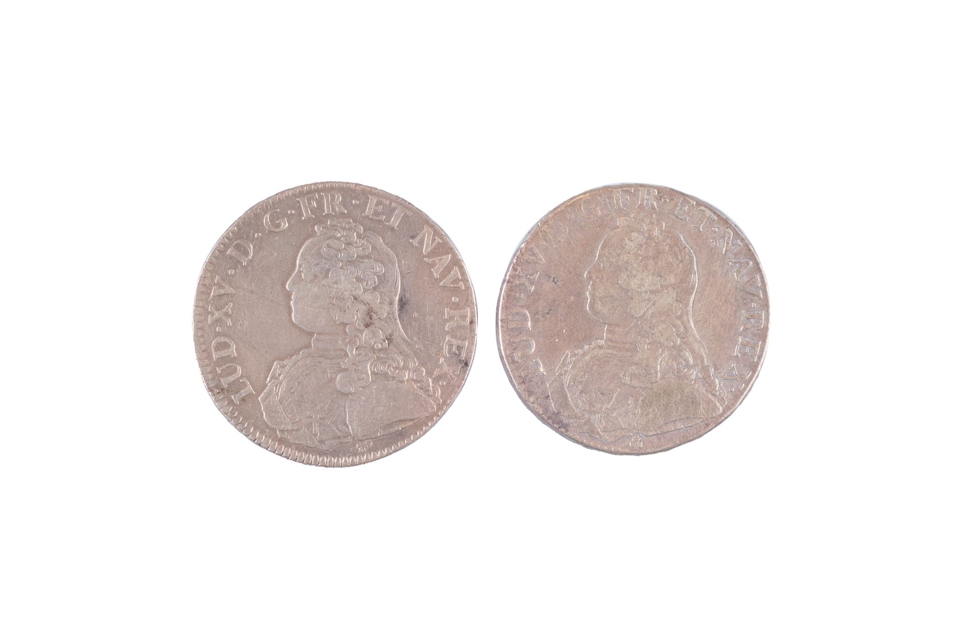 Null 2 monedas : Ecus Luis XV con ramas de olivo (2 ex.) 1726 A París 29,15 gr. &hellip;