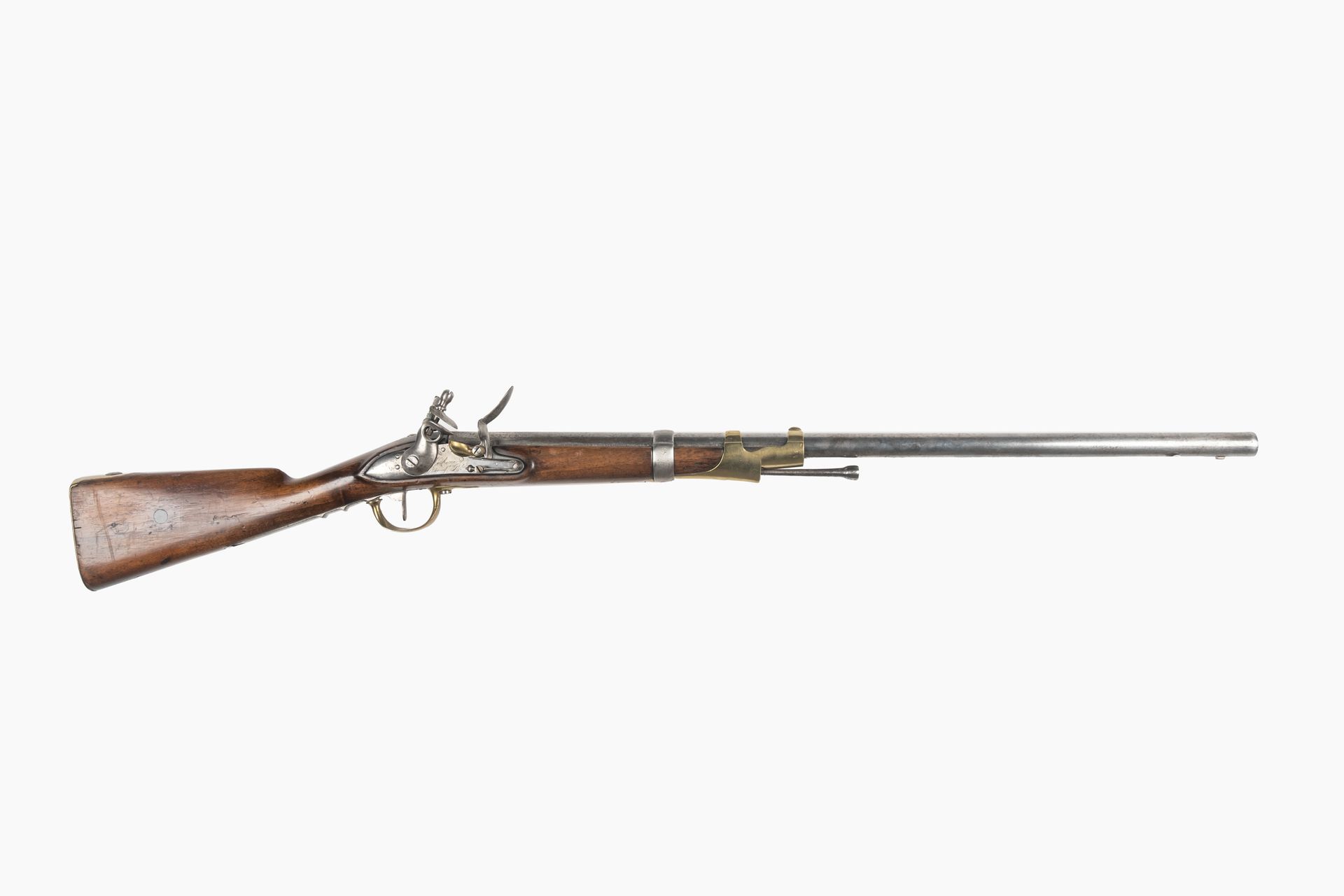 Null 1786型轻骑兵燧发枪。

圆形枪管，有雷电，日期为1815年。圆形车身锁 "Maubeuge

Manuf Rle"（重新申请）。铁质和铜质的配件，&hellip;