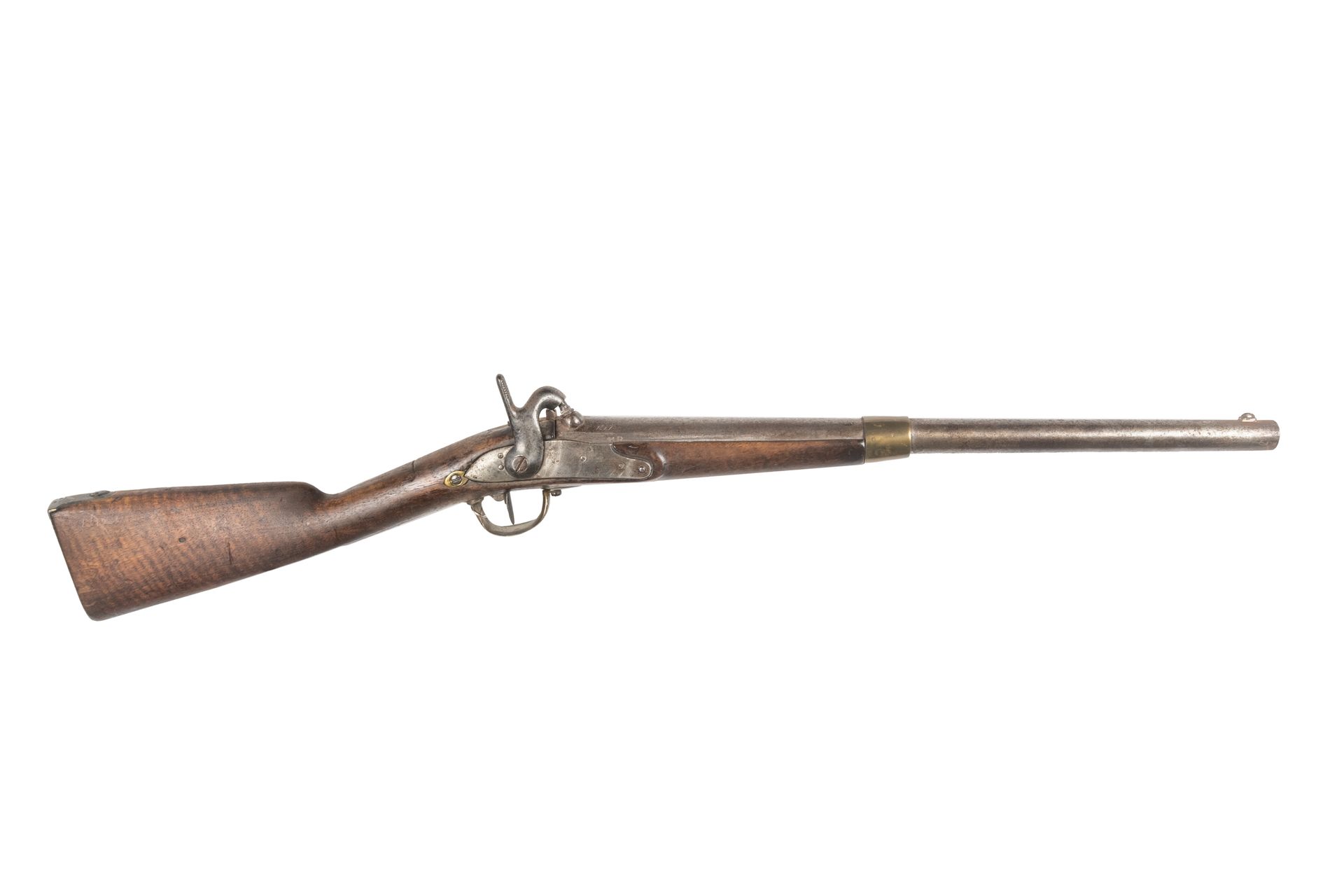 Null 1822T型骑兵打击式火枪

圆形枪管，带有雷电，日期为 "1827"。枪身 "1822 T" 空白锁。黄铜配件。有一个环的铁杆。腮帮子上有记号。

&hellip;
