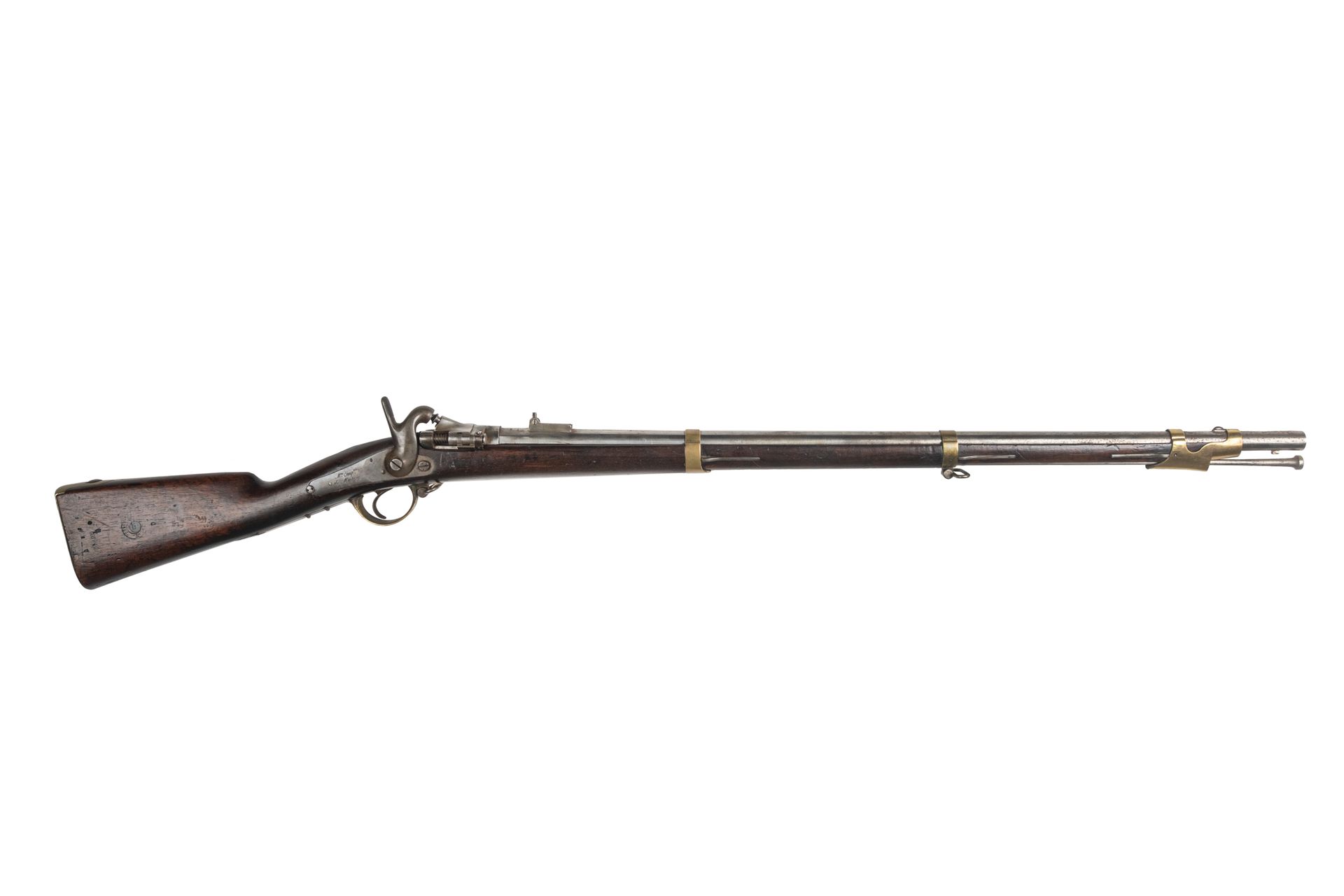 Null 带鼻烟壶的龙形步枪1867年。

圆形枪管，上升600米。冲压的铁制后膛和鼻烟盒。后锁刻有 "Mre Imple de Mutzig"。 冲孔的黄铜配&hellip;