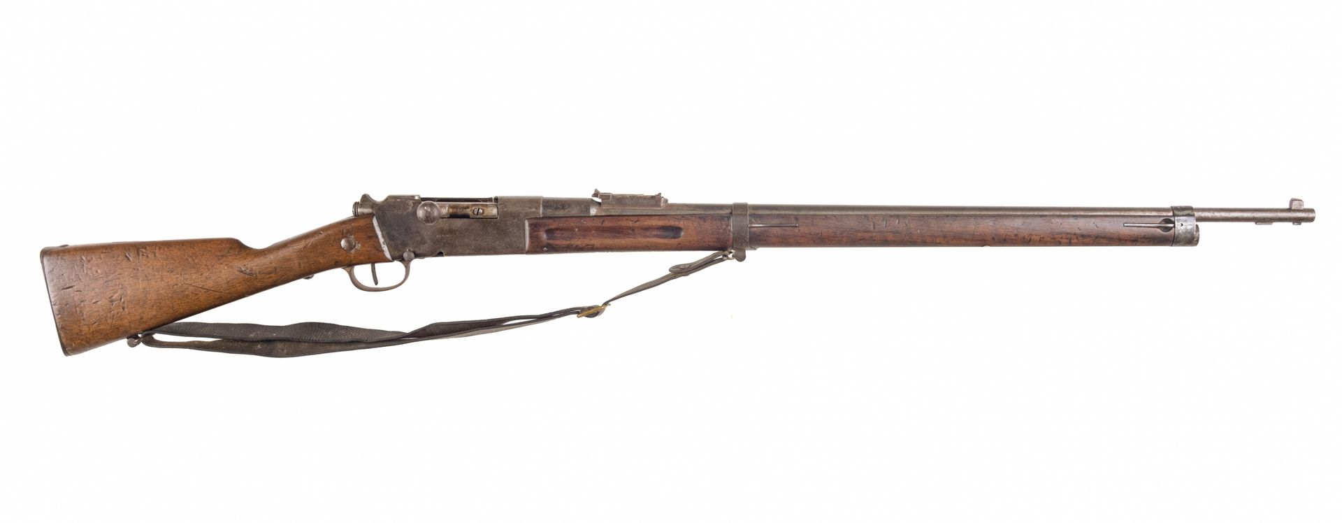 Null Lebel 1886型步枪，口径8毫米。

插销式枪管，有后视镜，标有MA S 1889。带有圣艾蒂安标记遗迹的后膛箱。铁质配件（清洁过的口罩）。

&hellip;
