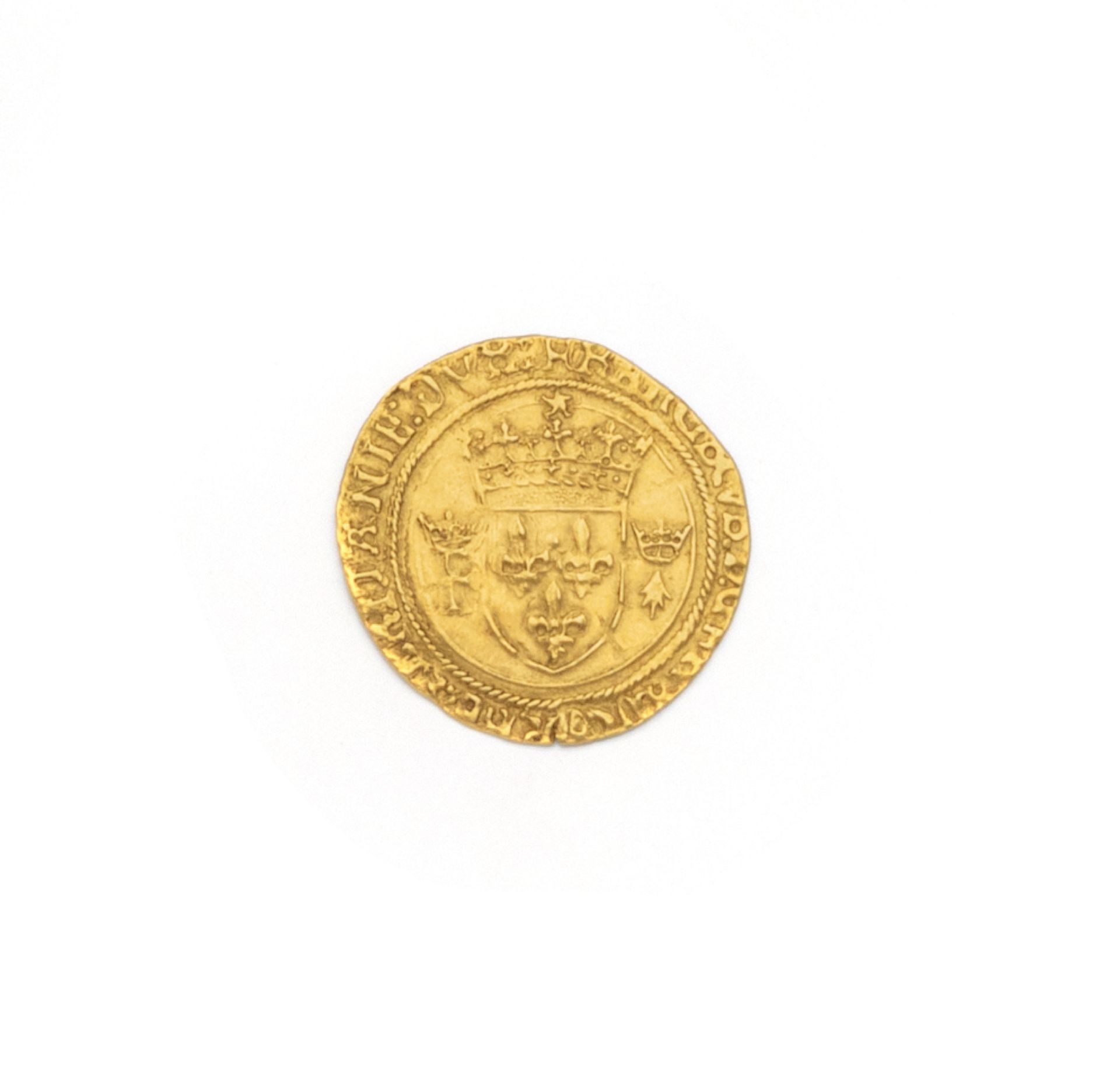 Null 弗朗西斯一世 1515-1547

布列塔尼的金色盾牌。冠状的法国盾牌，上面有一个太阳。

R/ 十字花纹。

3,34克。拉菲352

稍微偏离中心&hellip;