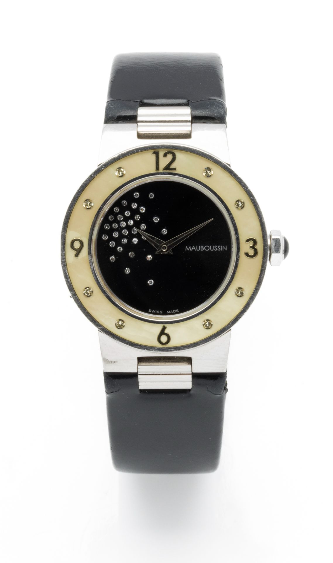 Null MAUBOUSSIN

Reloj de pulsera de mujer en acero, esfera negra brillante, agu&hellip;