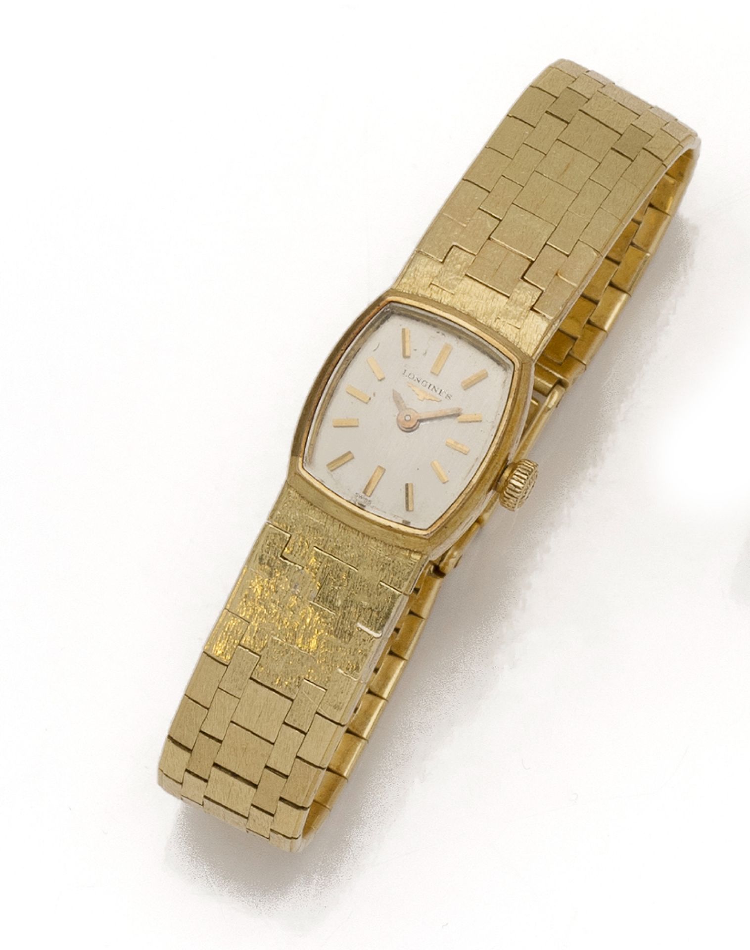 Null LONGINES
Montre bracelet de dame en or 18K (750 millièmes), cadran argenté &hellip;