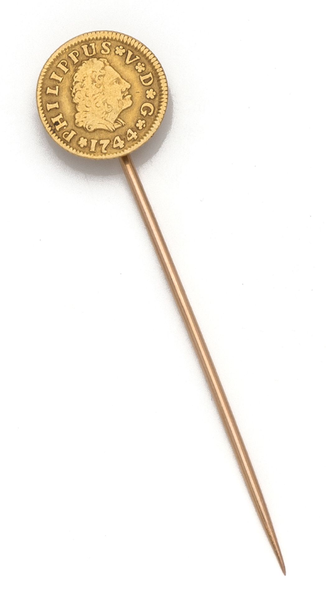 Null 18K(750/1000)黄金拉瓦列尔胸针，镶嵌有1/2 escudos espganol Philippe V. 1744。 
长度 : 6,5 c&hellip;