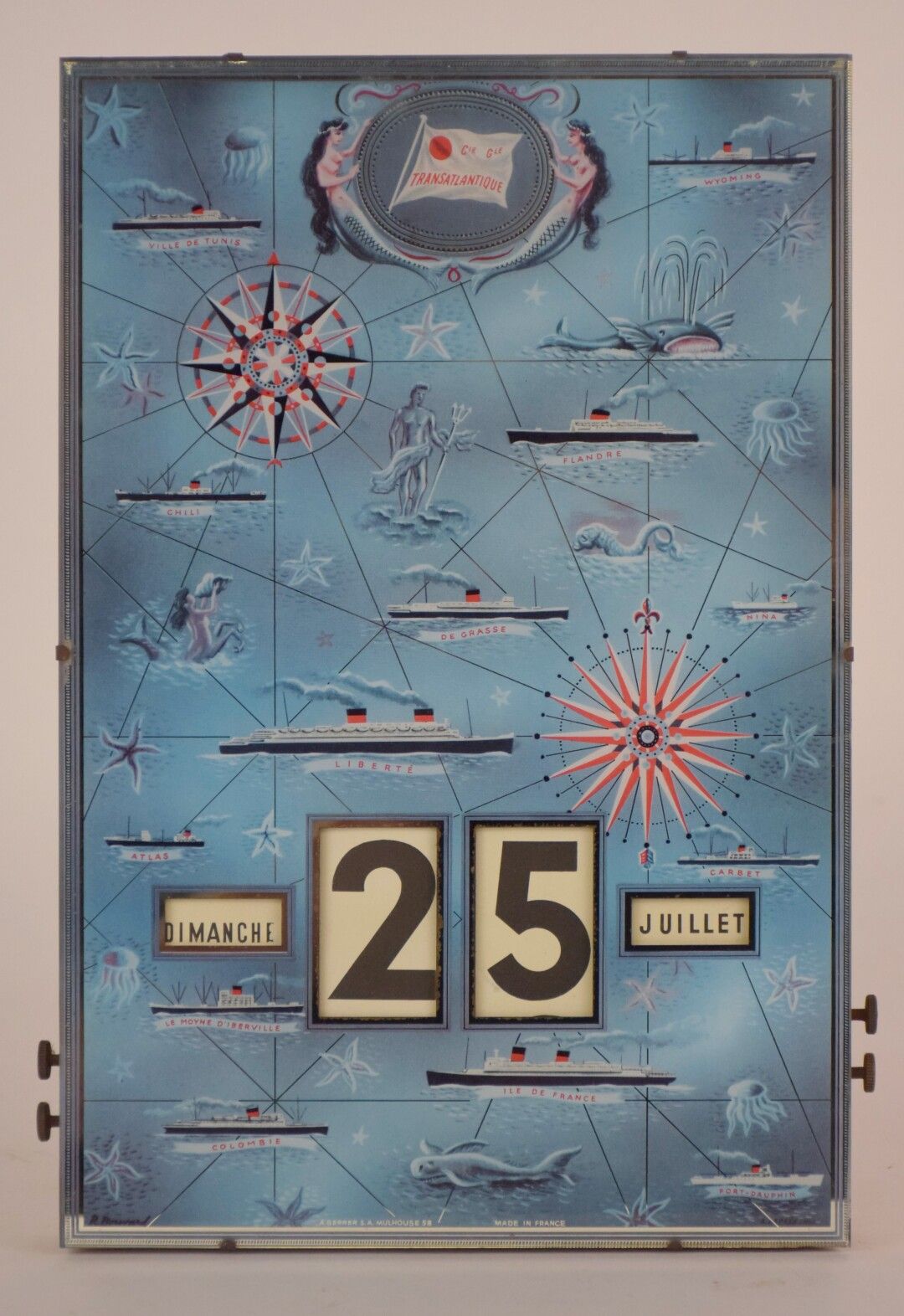 Null Compagnie Generale Transatlantique

手动万年历，玻璃面板，木质表壳

1950's

36 x 24 厘米
