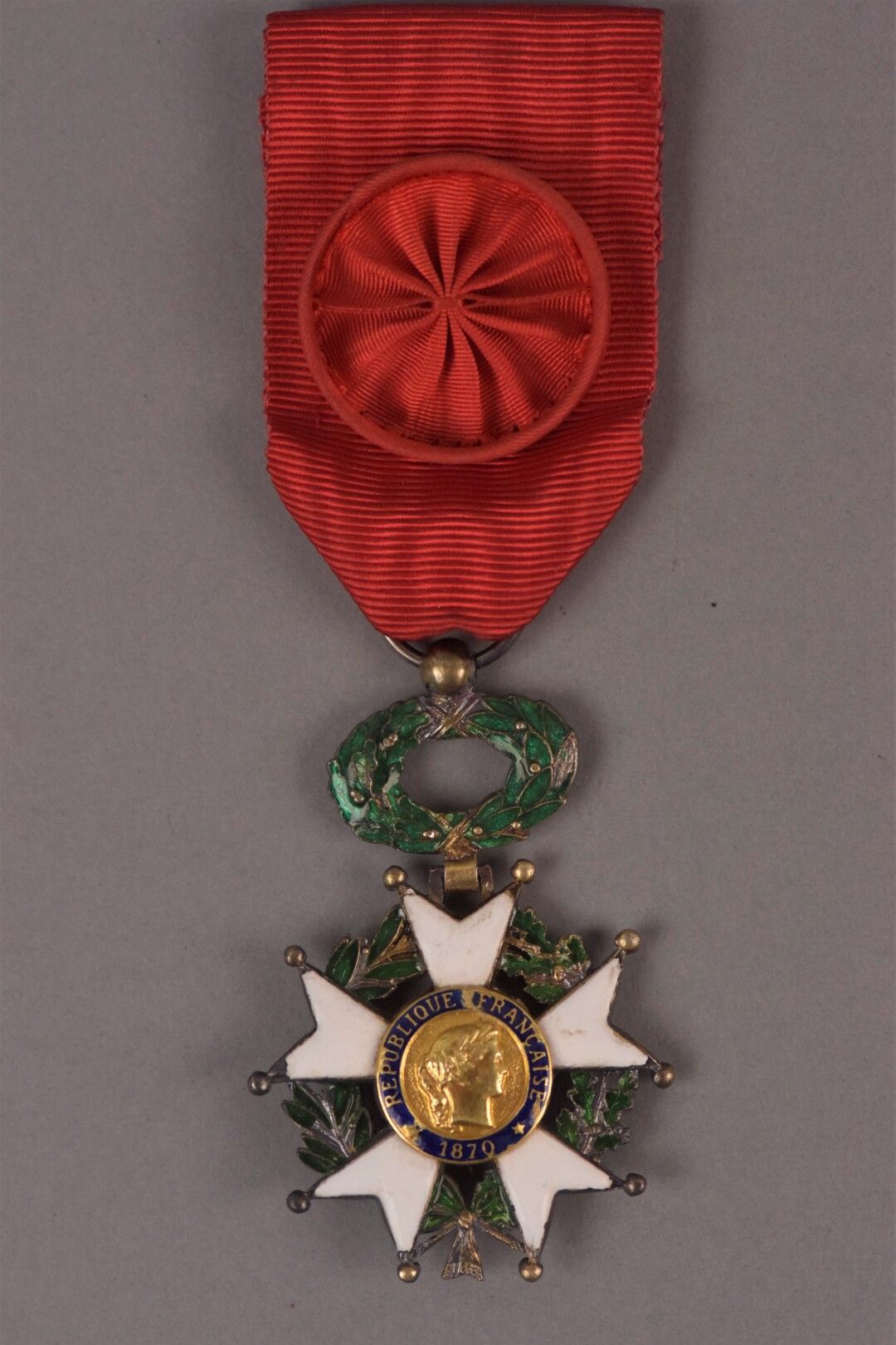 Null 536 bis

MILITARIA 

ORDRE DE LA LEGION D'HONNEUR 

Médaille de Chevalier I&hellip;