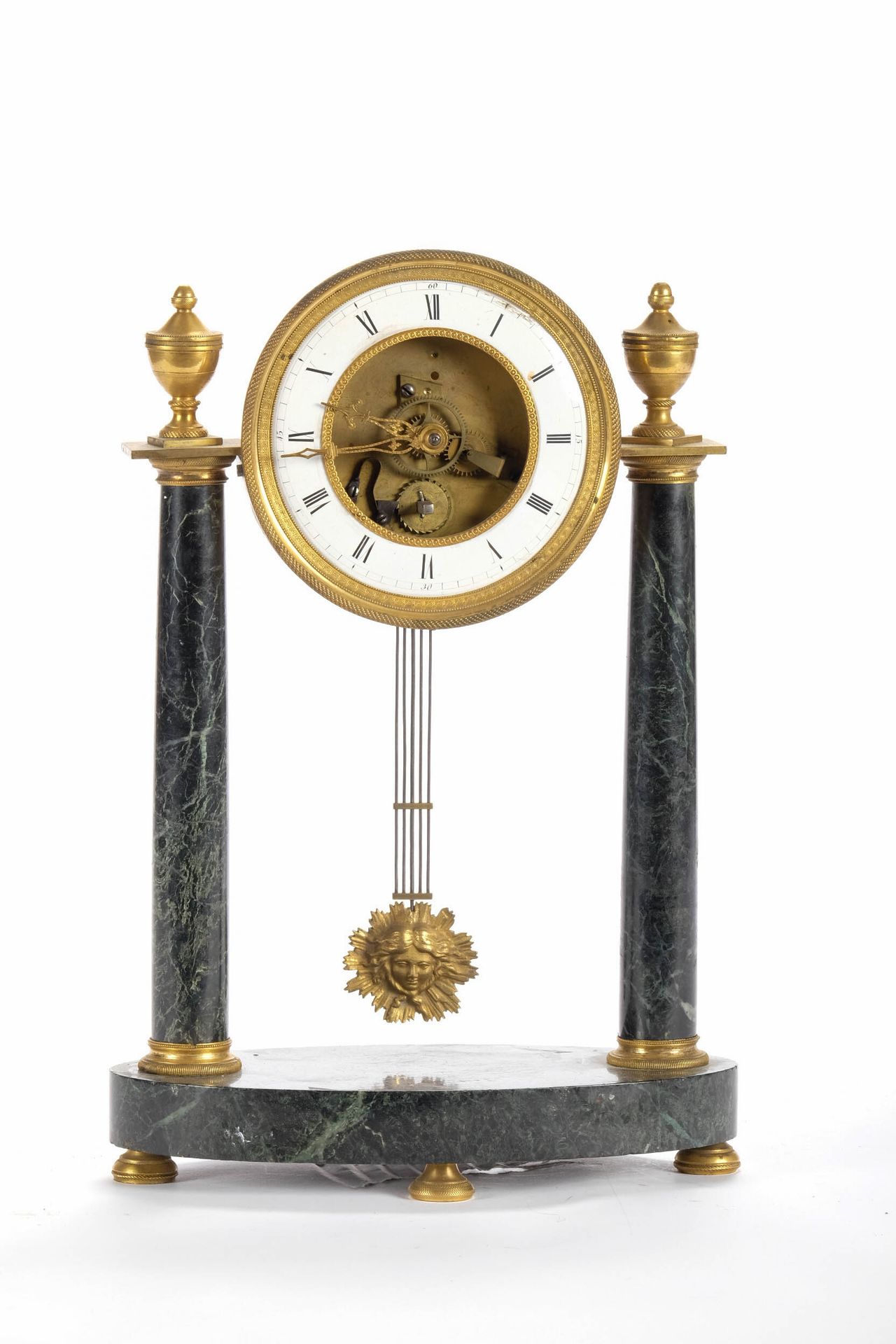 HORLOGERIE Neo-classical portico clock in sea green marble and brass. H 30 cm.