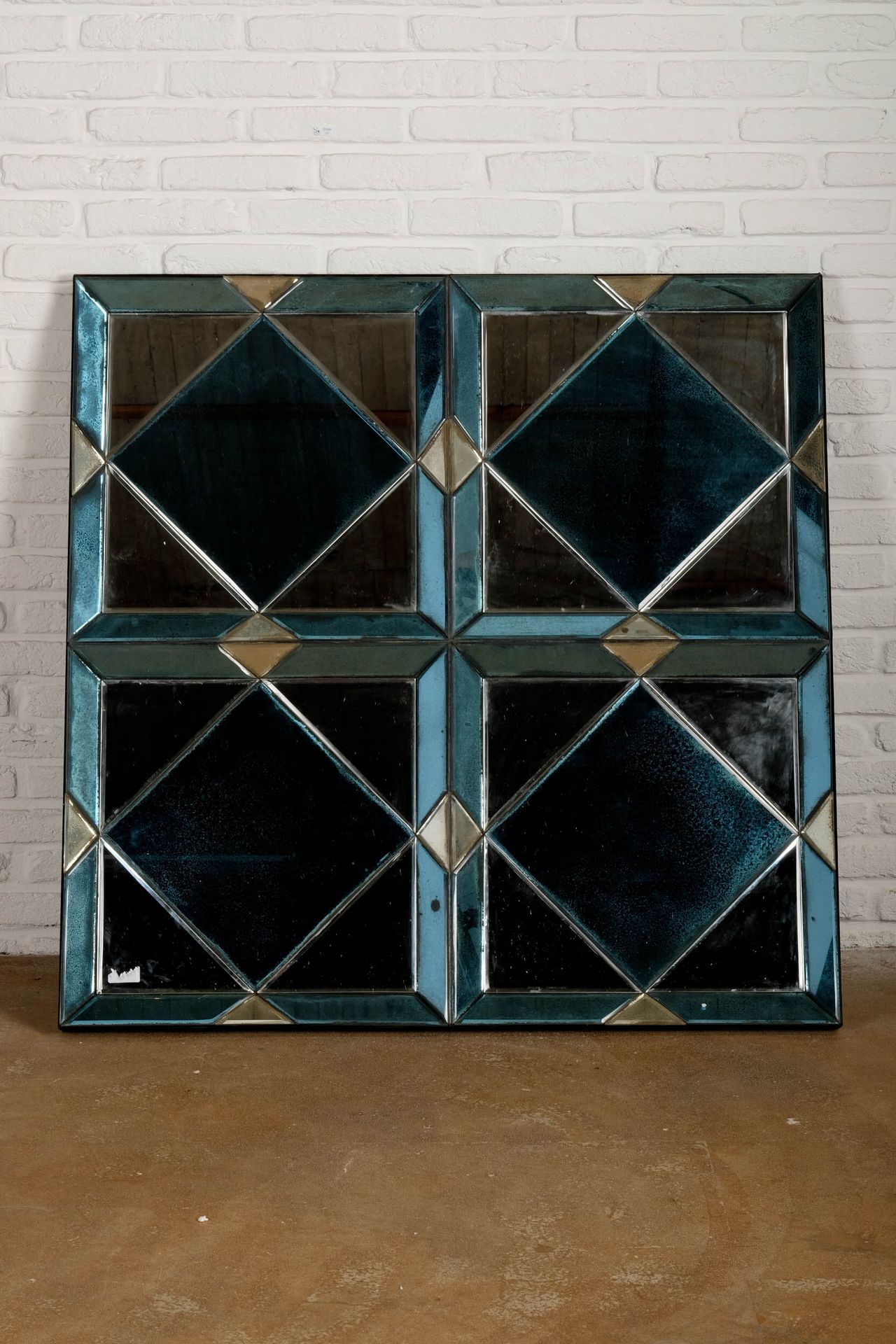 Olivier DE SCHRIJVER (1958) Miroir "Square blue/ Losange bleu", 100 X 100cm.